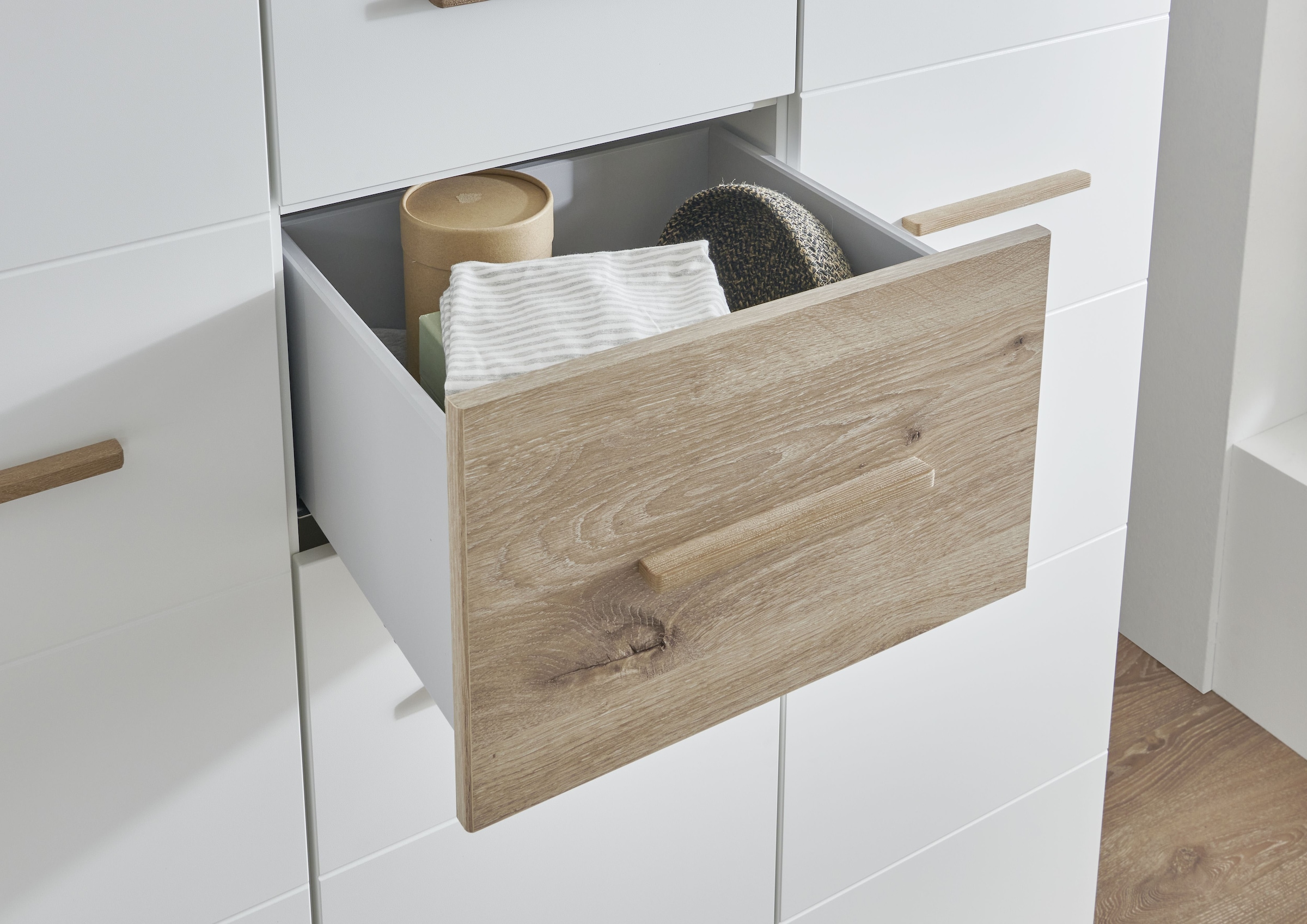 Wimex Kleiderschrank »Fehmarn« Mit Massivholzfüßen