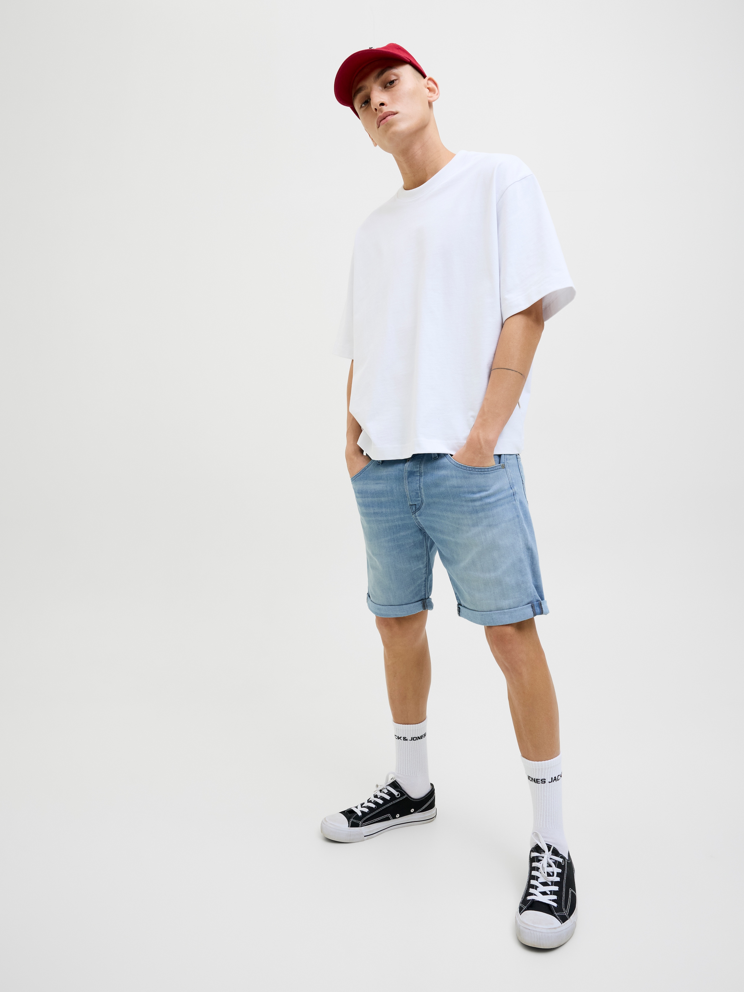 Jack & Jones Shorts »JJIRICK JJFOX SHORTS CB 310 SN«, im Four-Pocket Style