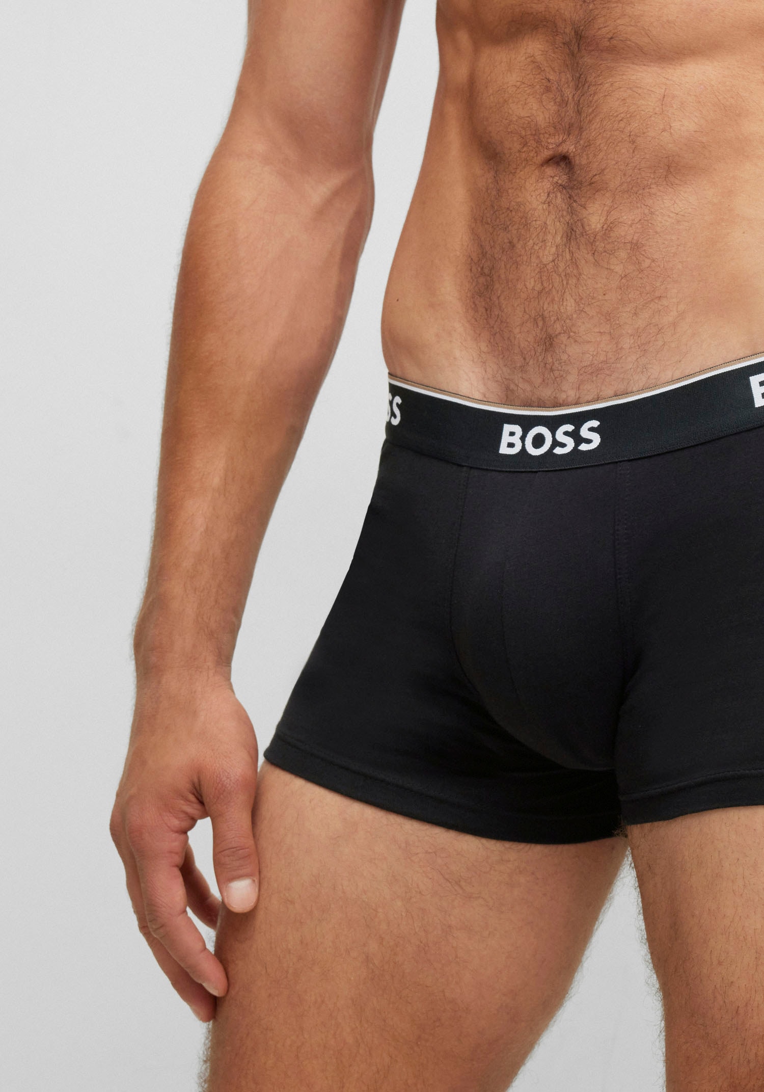 BOSS Boxer, (Packung, 3 St., 3er-Pack), mit BOSS Schriftzug auf dem Bund