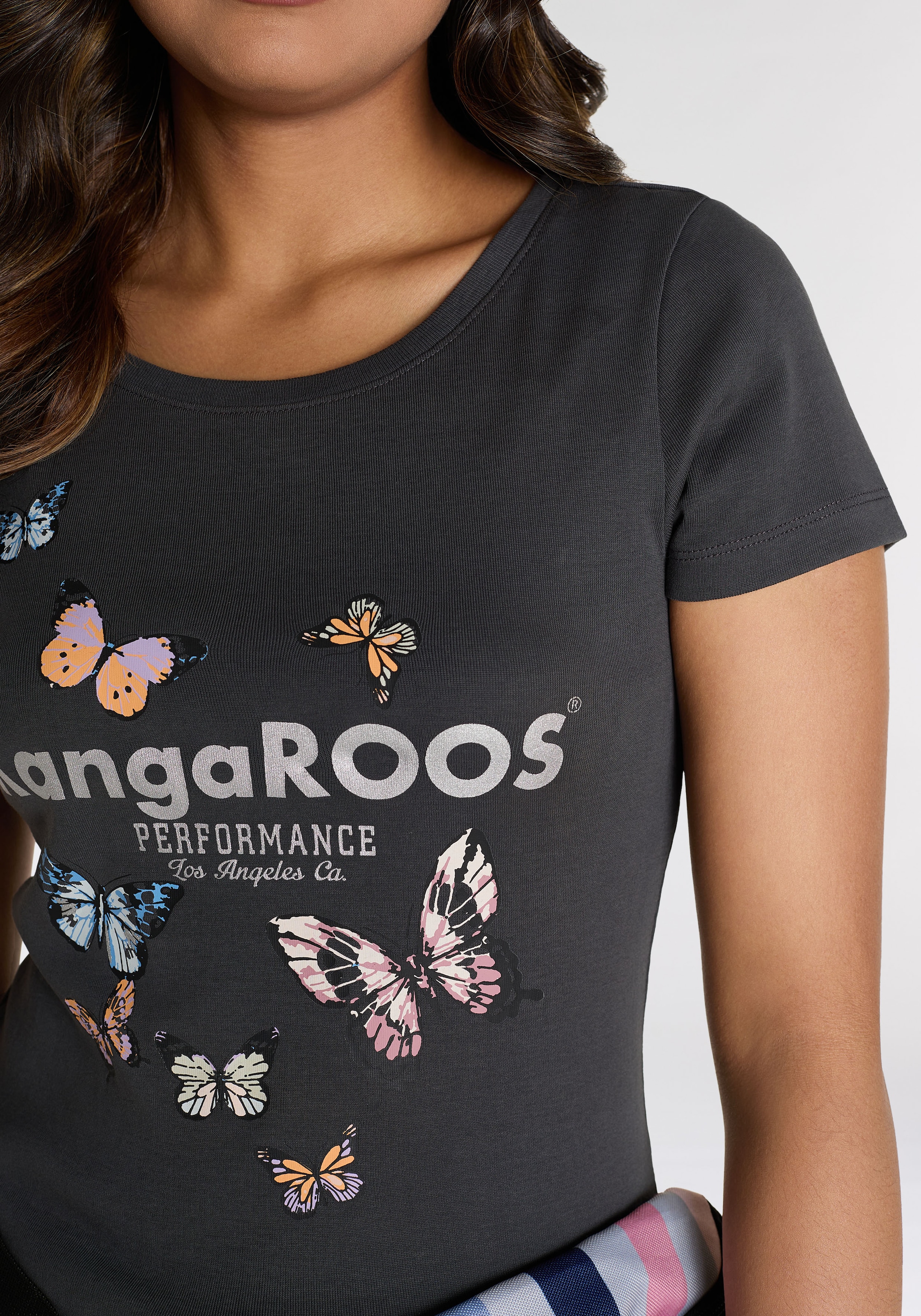 KangaROOS T-Shirt, Kurzarm, körpernahe Passform, aus Rippware