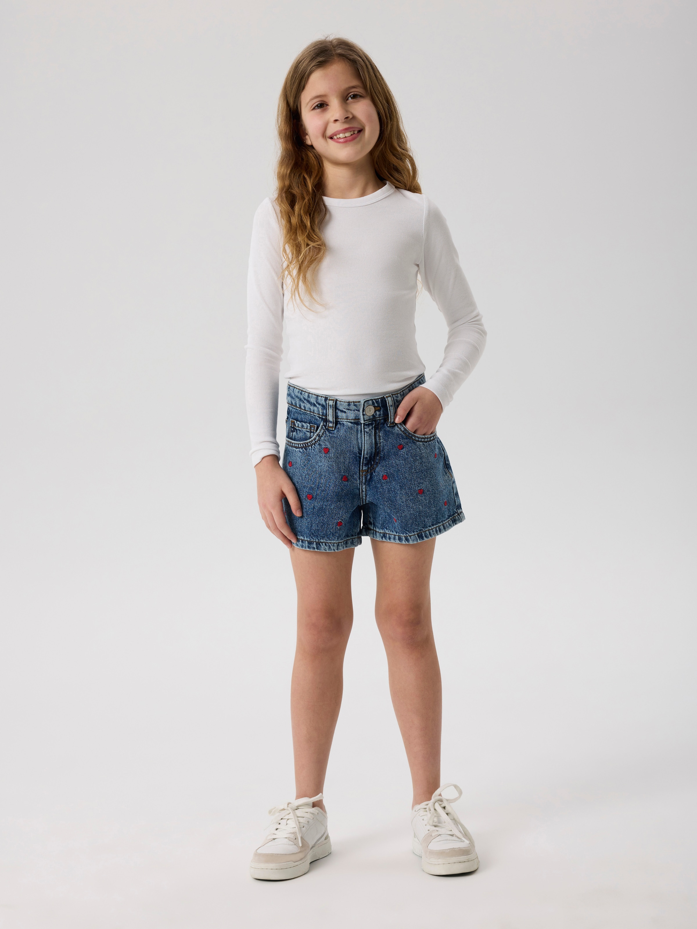 Name It »NKFBELLA REG DNM SHORTS 3674-BE NOOS« Baumwolle, verstellbarer Bund, bestickte Details