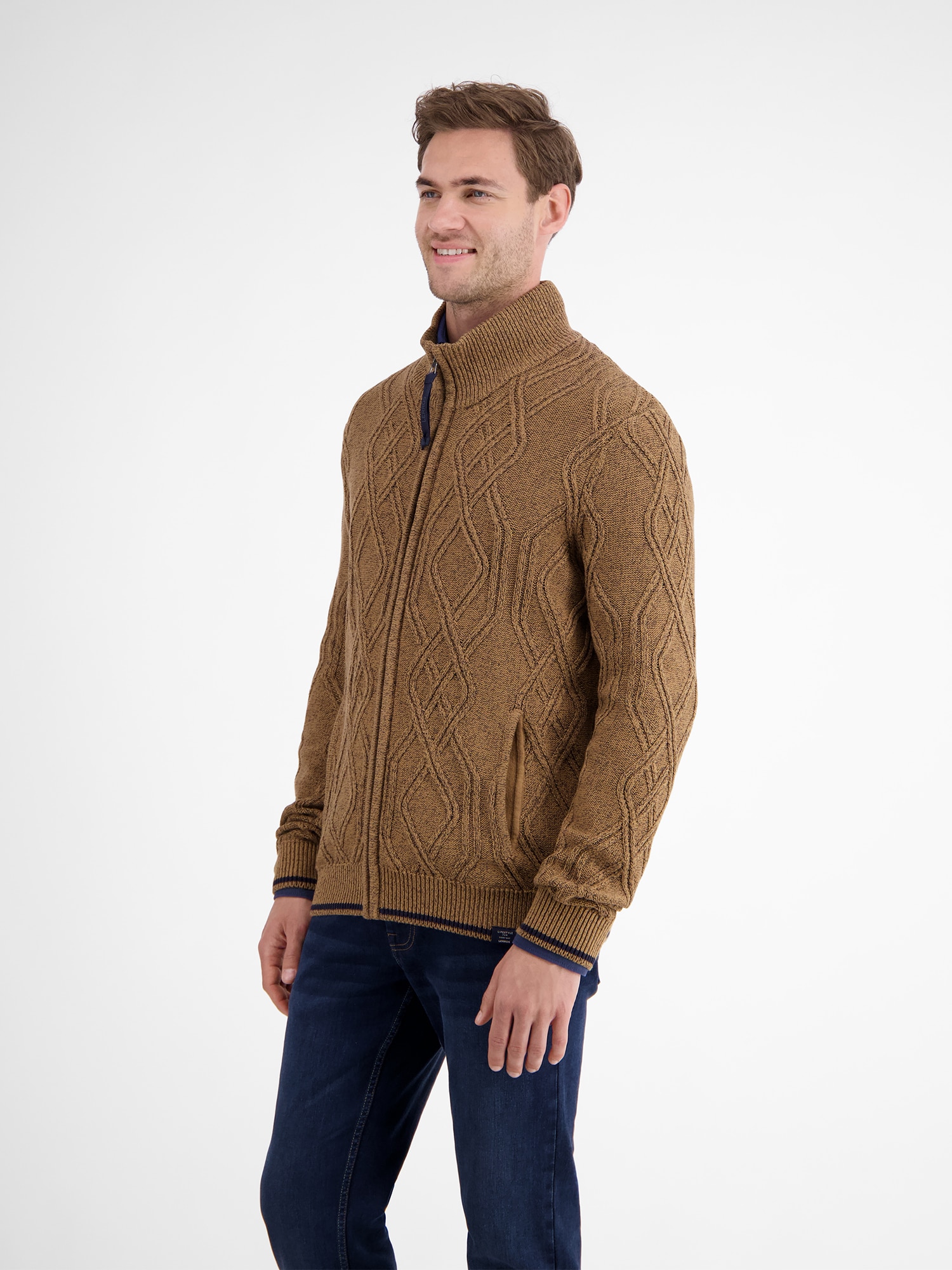 LERROS Strickjacke »LERROS Herren-Strickjacke mit Zopfmuster«