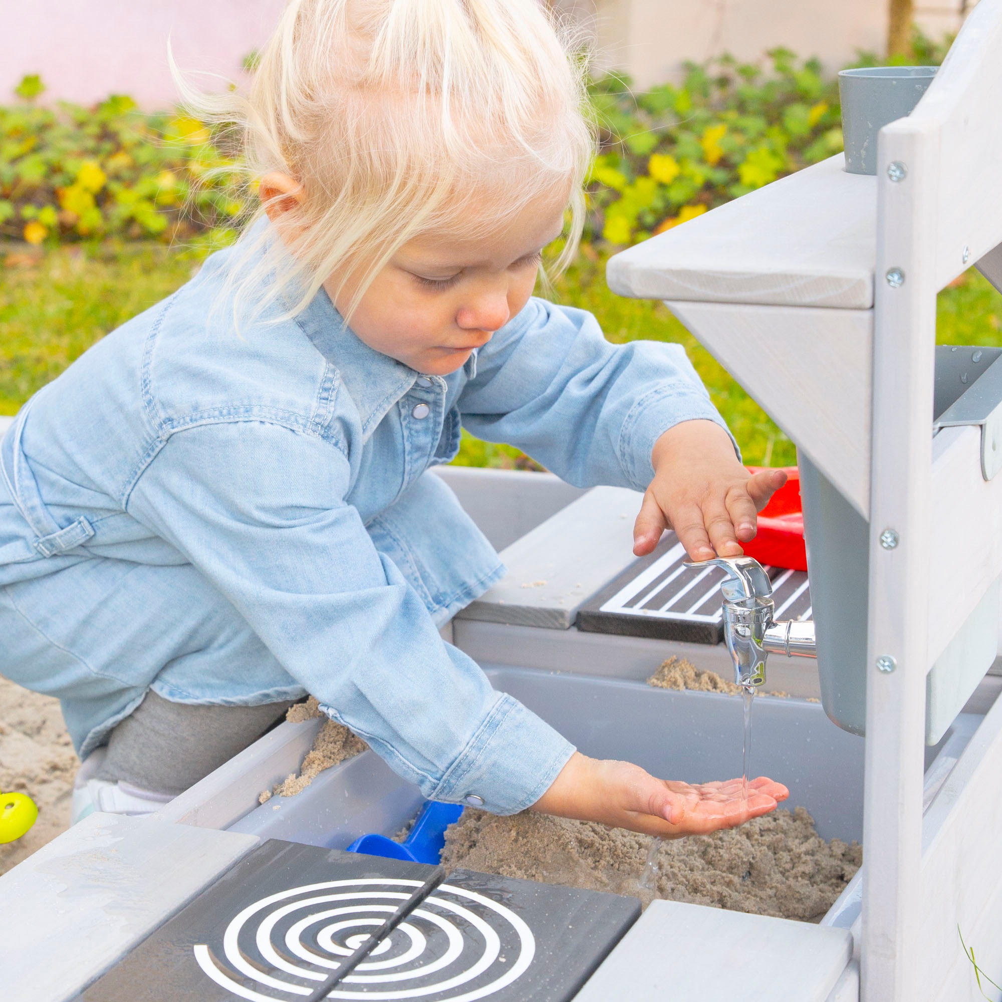 roba® Outdoor-Spielküche »Matschküche zum Hängen, grau lasiert, aus Holz«, FSC® - schützt Wald - weltweit