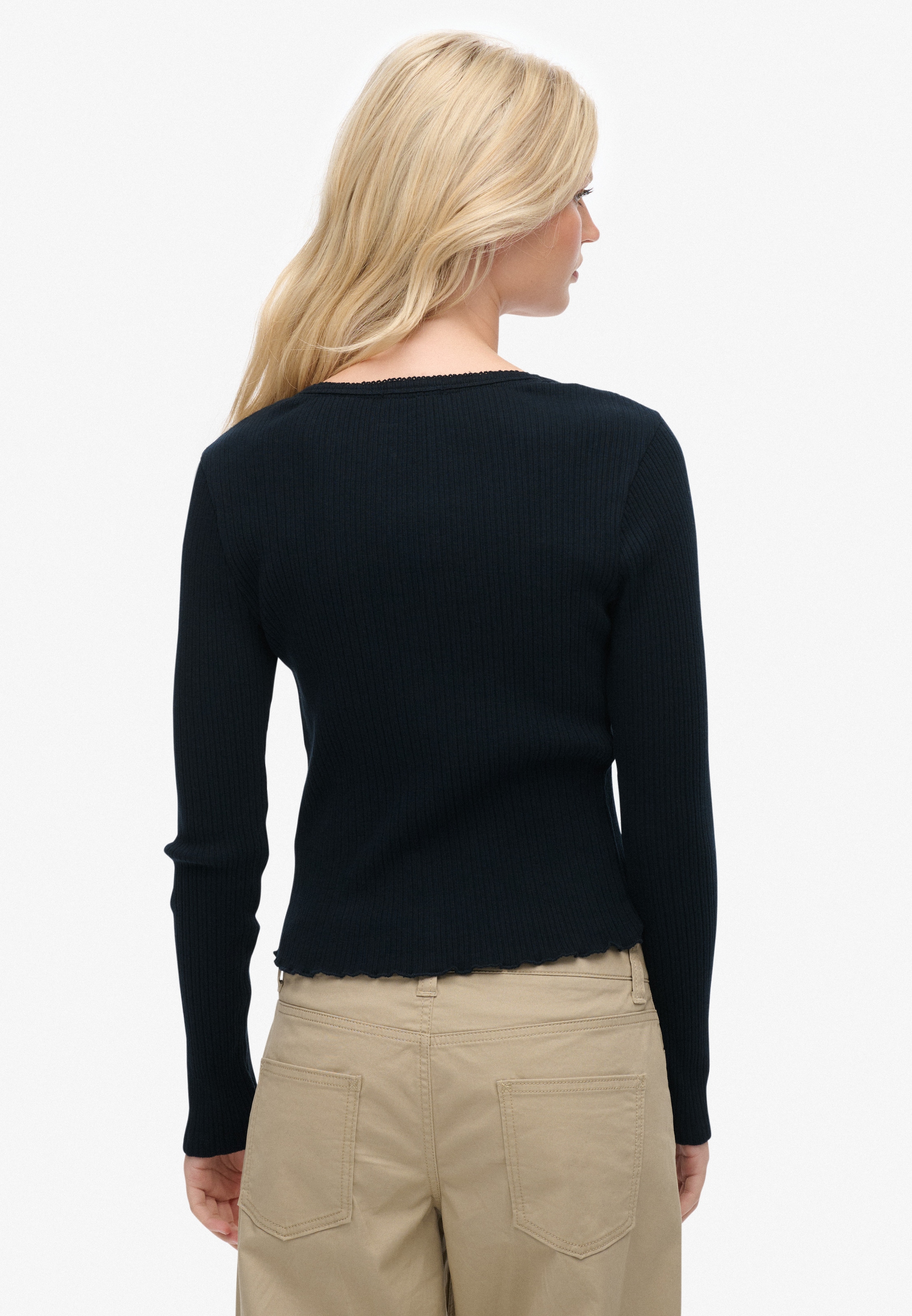 Superdry Langarmshirt »ESSENTIAL BUTTON THRU LS TOP« Baumwolle, skinny fit