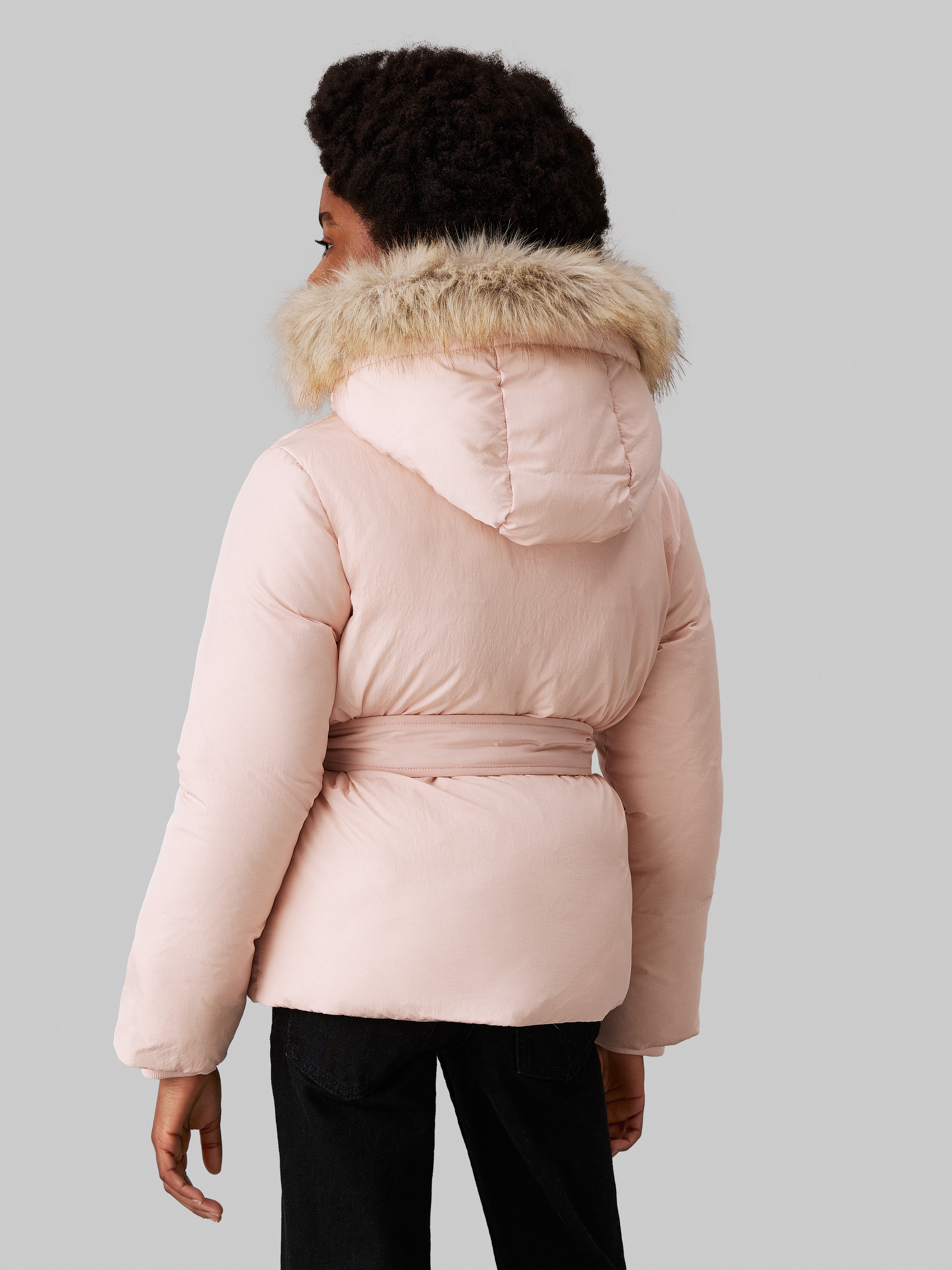 Calvin Klein Jeans Outdoorjacke »Classic Belted Fur Jacket«, mit Kapuze, für Kinder bis 16 Jahre und mit Logoschriftzug