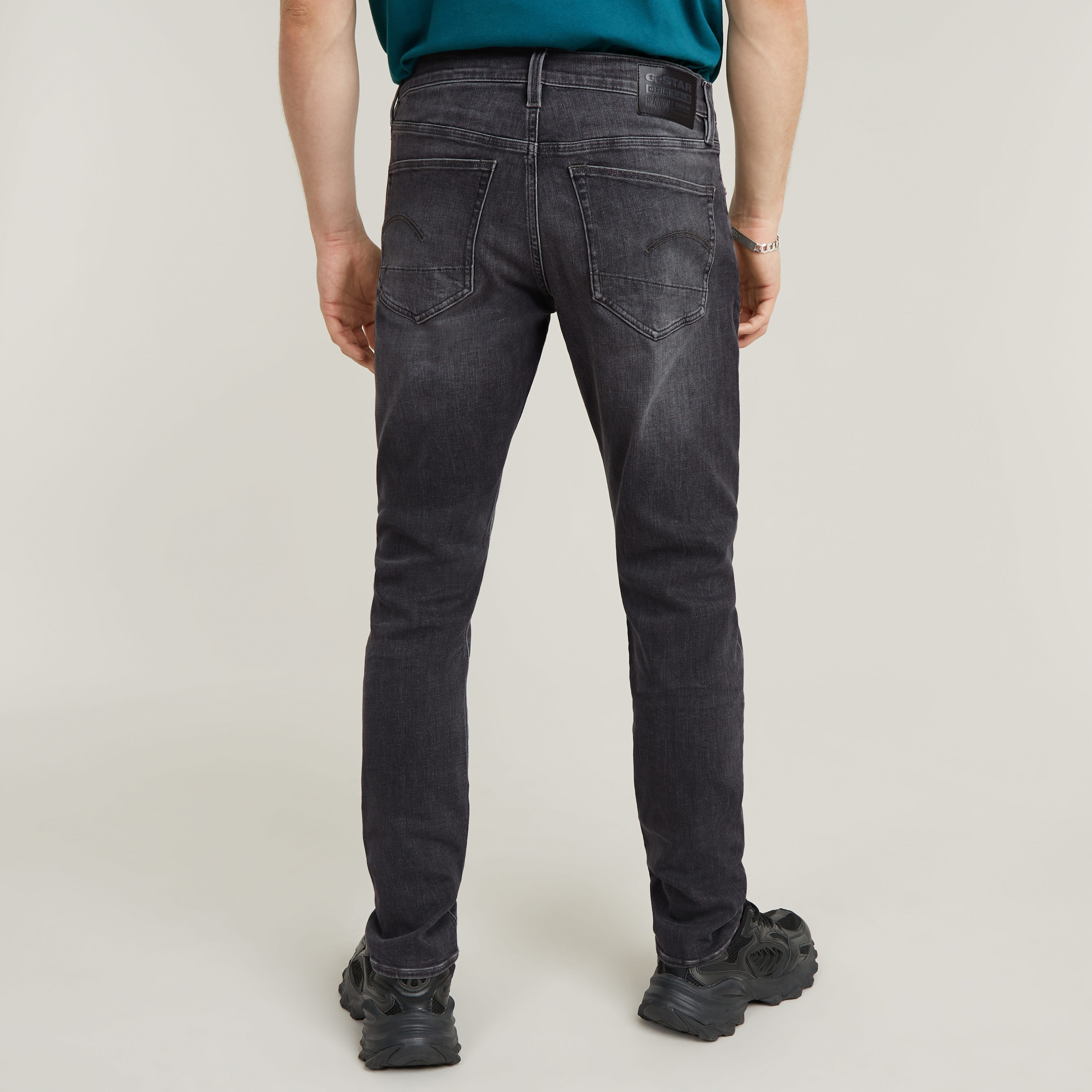 G-STAR Slim-fit-Jeans »3301 Slim«, mit toller Waschung und Elasthan