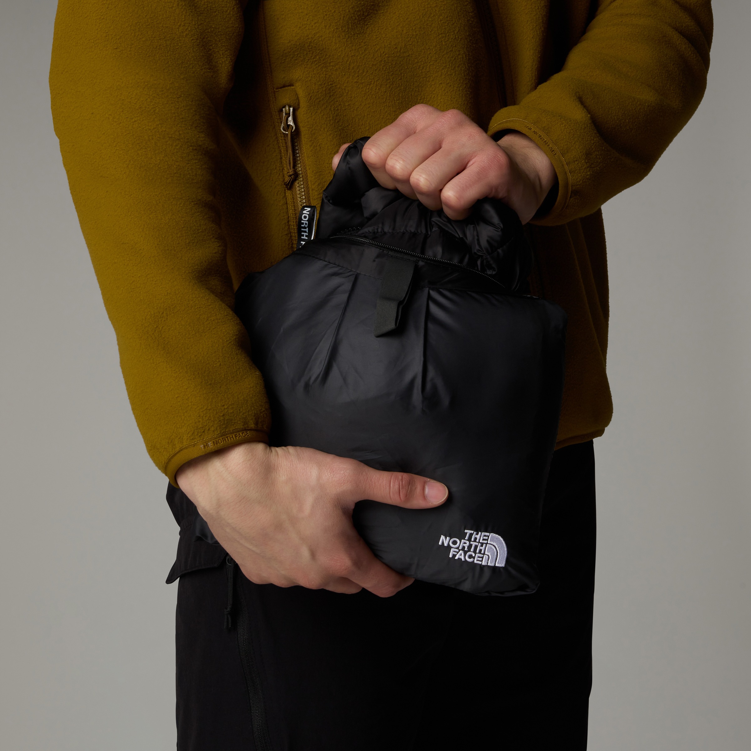 The North Face Steppjacke »M HUILA SYNTHETIC JACKET« 1 Stk. tlg. Synthetisch isoliert, wetterfest, leicht – Übergangsjacke