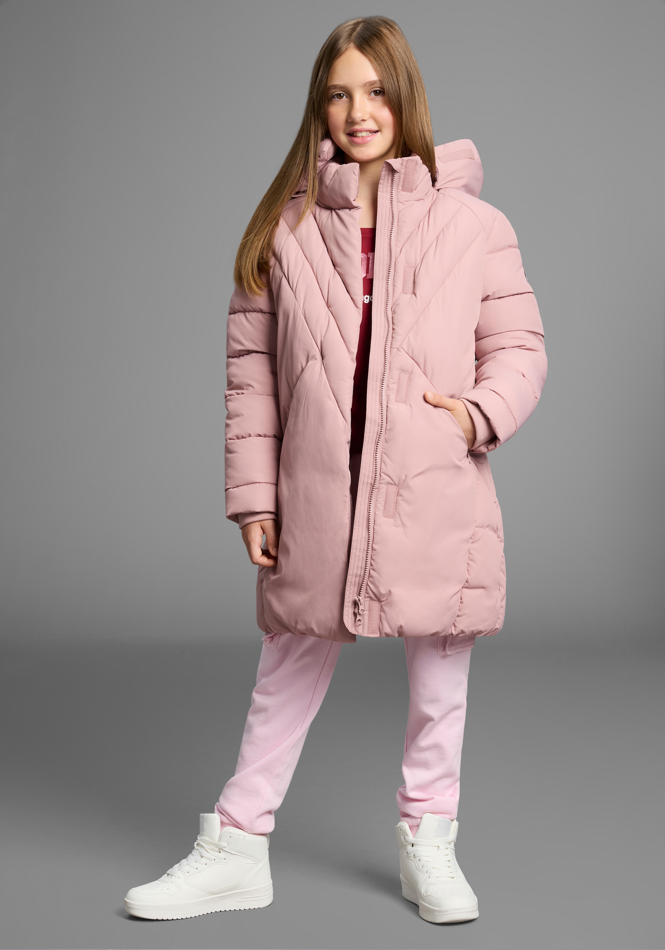 KangaROOS Outdoorjacke »Wintermantel« mit Kapuze Steppmantel, mit modischer Steppung, warm gefüttert