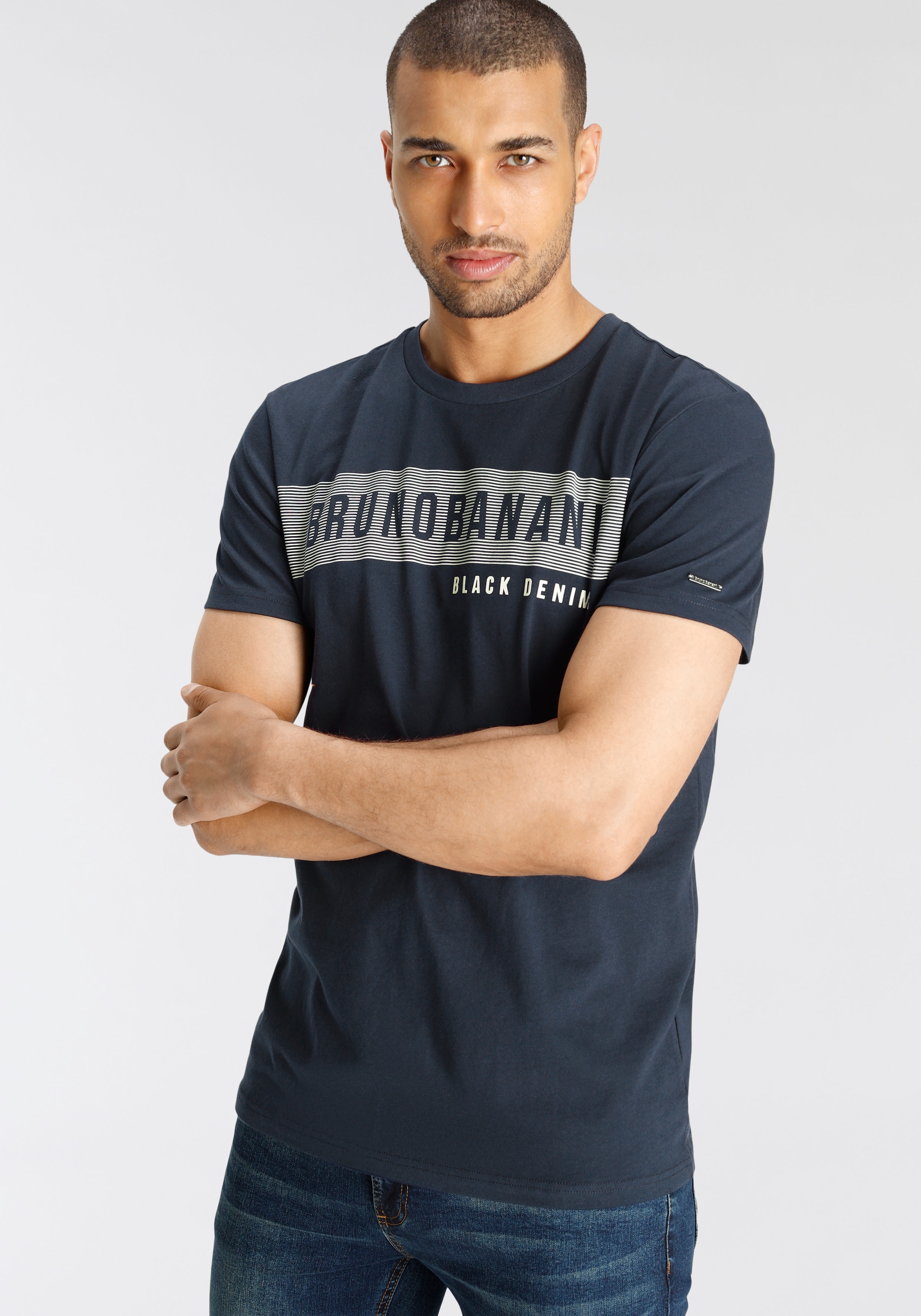 Bruno Banani T-Shirt, mit ♕ bei Markenprint
