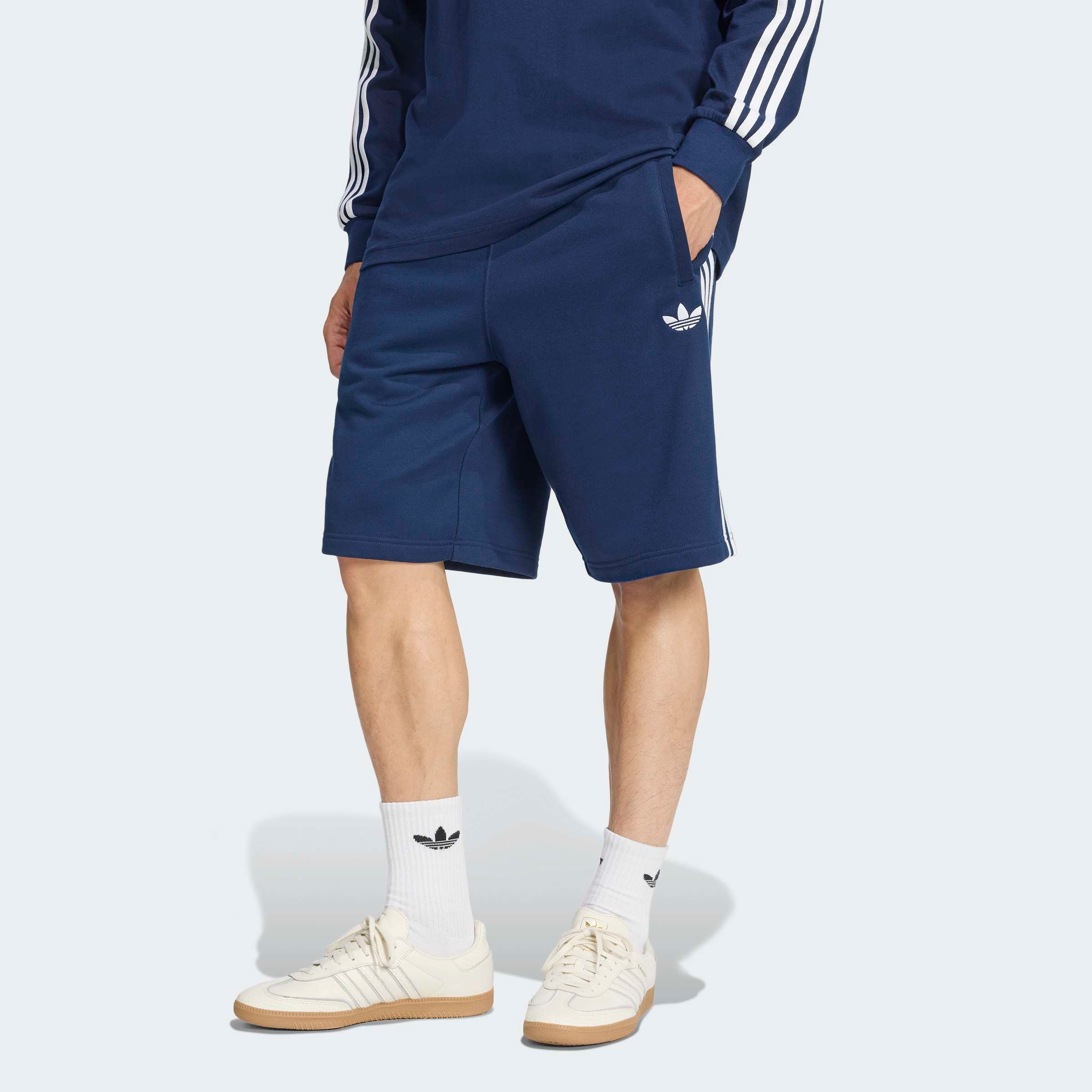 adidas Originals Shorts »3-STREIFEN«  sportlicher Stil, für Straße und Zuhause, aus weichem French Terry