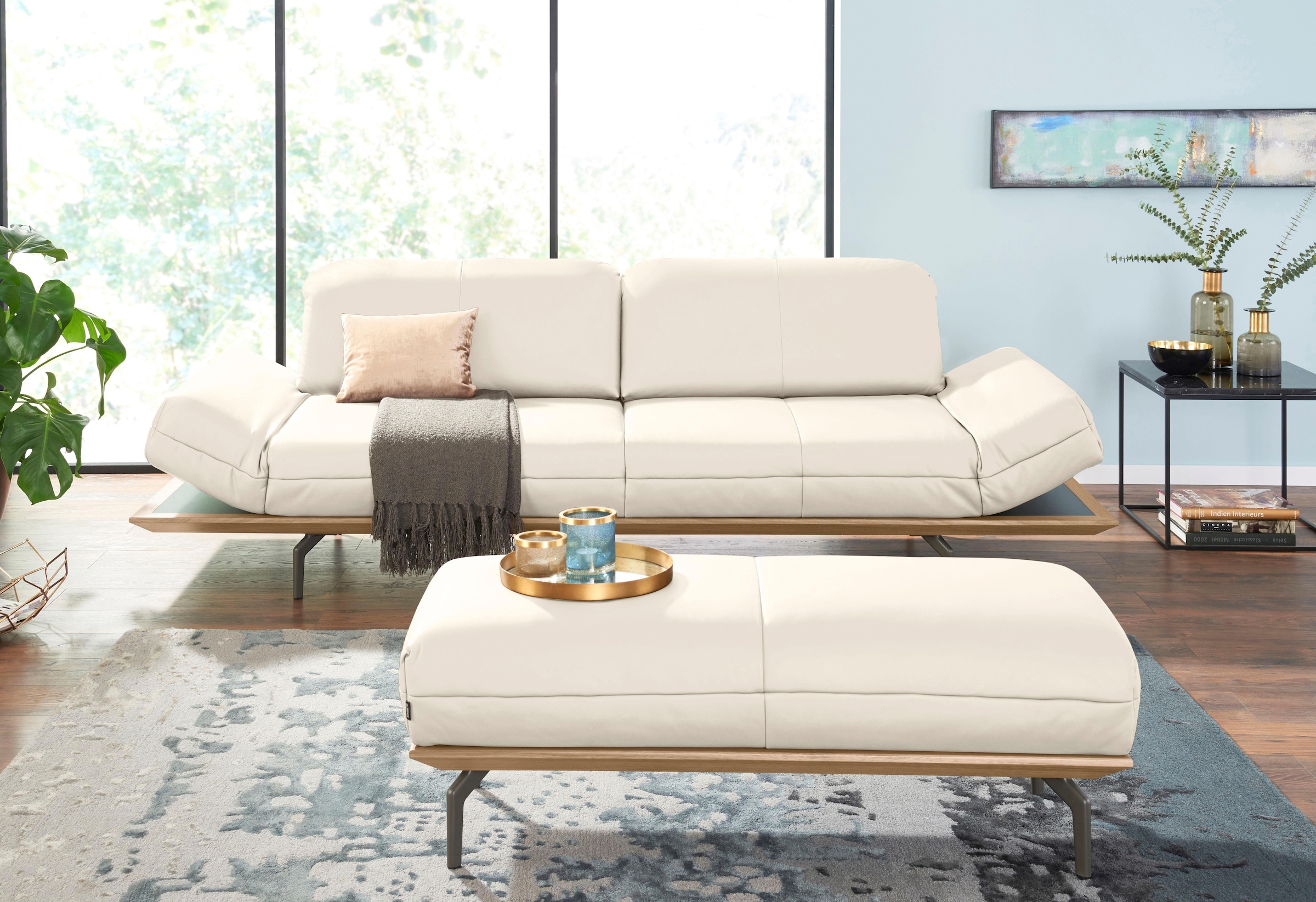 Creation BY ROLF BENZ 3-Sitzer »CR.420, Designsofa, Loungesofa«, in 2 Qualitäten, Holzrahmen in Eiche Natur oder Nußbaum, Breite 232 cm