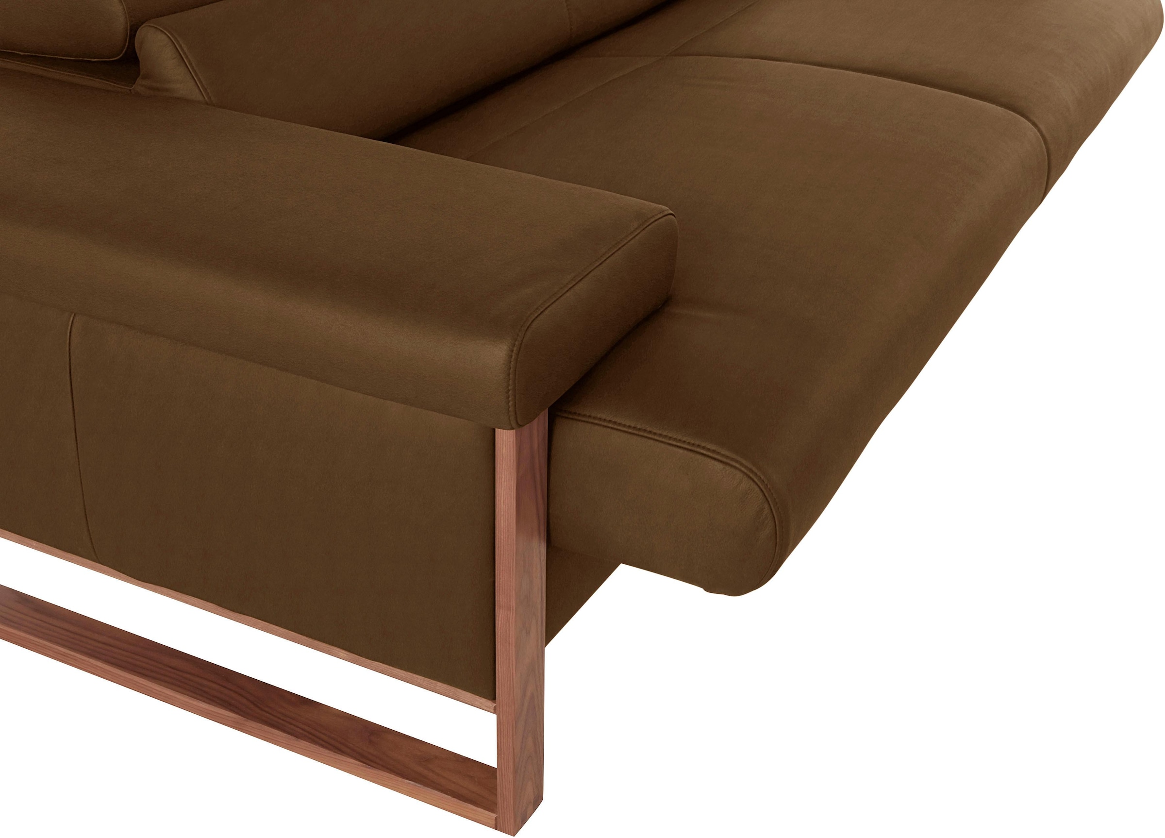 W.SCHILLIG 2,5-Sitzer »finn«, German Design Award 2016, Fußgestell Nussbaum natur, Breite 230 cm