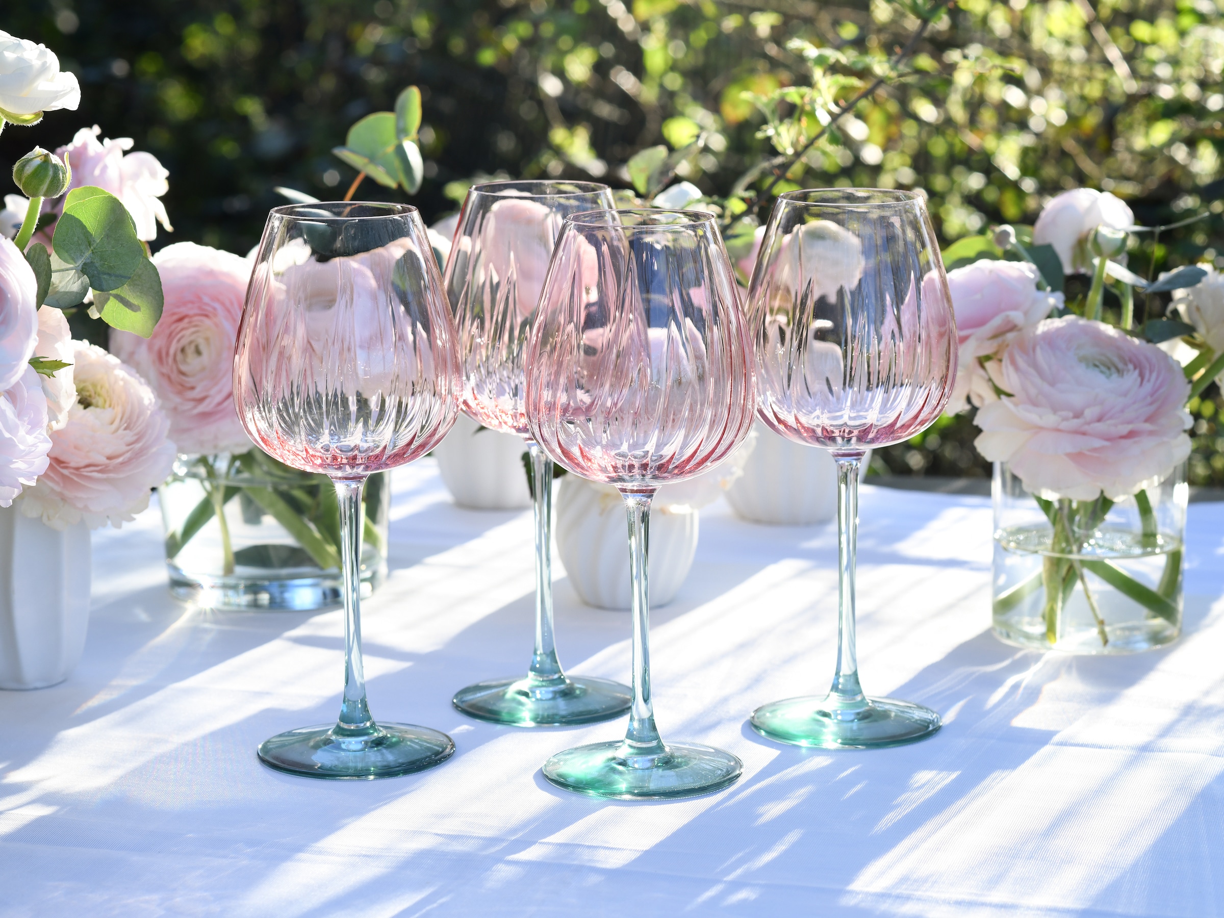 CreaTable Weinglas »Swirly Spring, Weingläser-Set, 4-tlg.« Rillen Relief, Modern, Sommerlich, Leicht