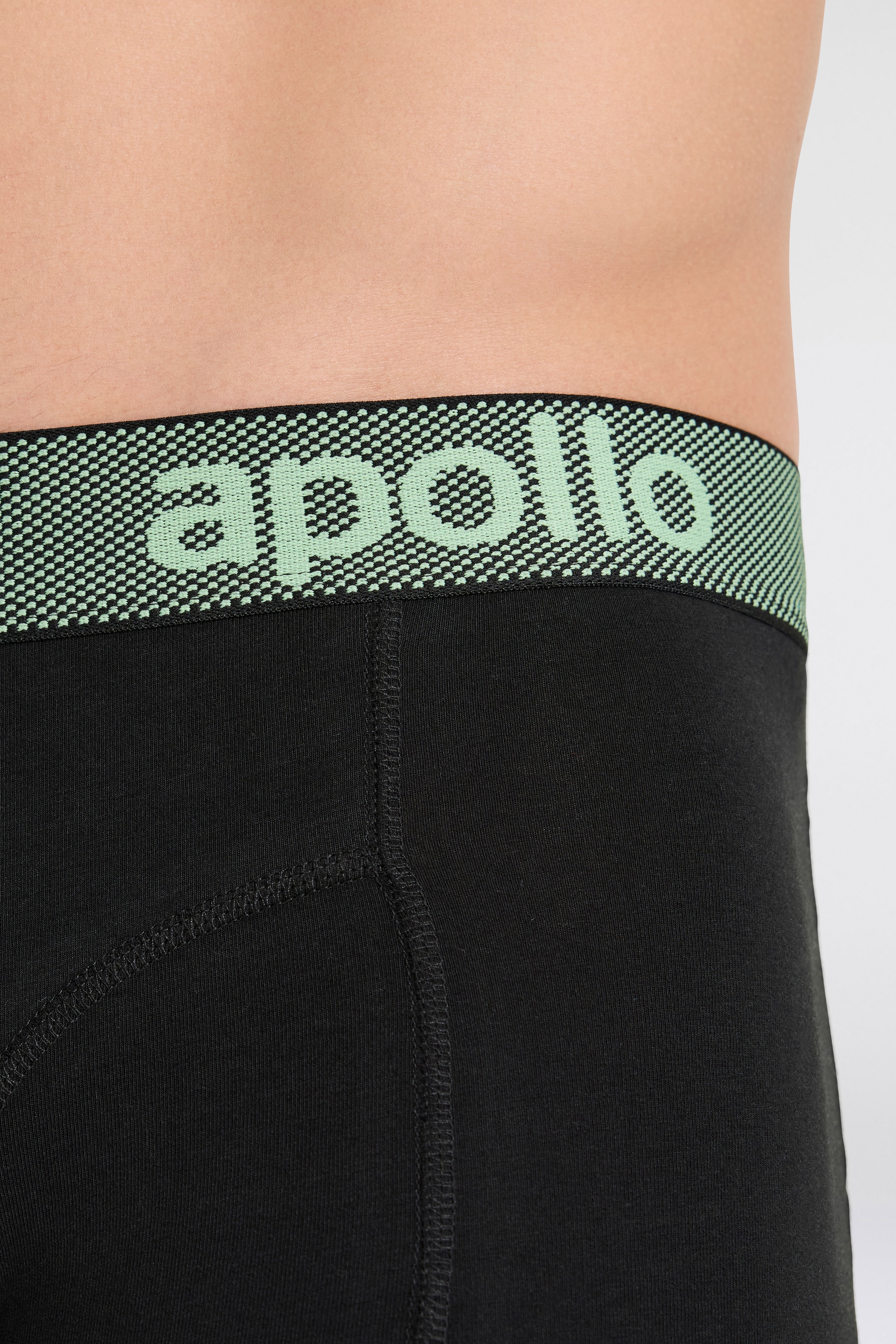 Apollo Boxer »MEN BOXERSHORTS«, (3er Pack), mit hohem Baumwollanteil, elastisch und gut an den Körper anpassend