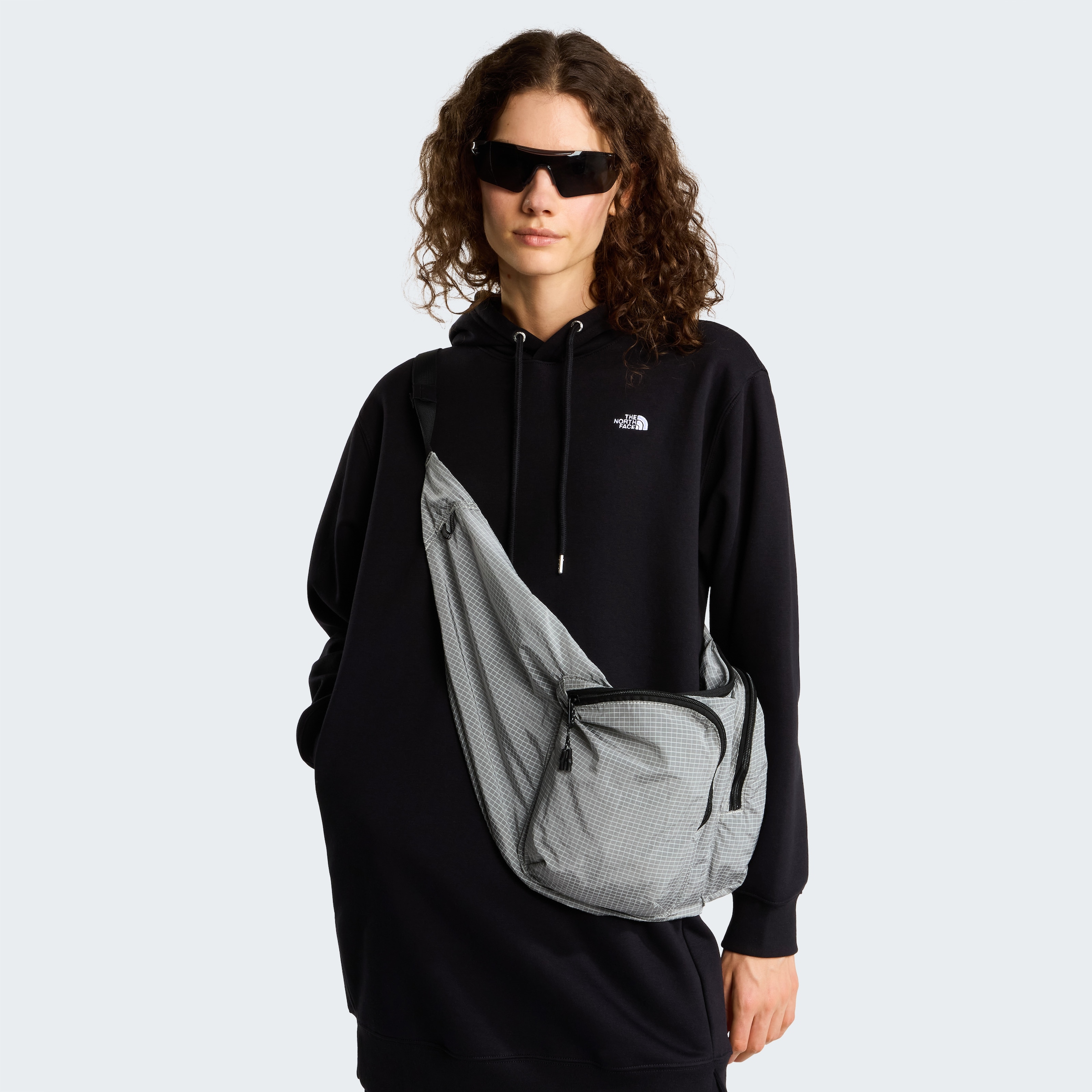The North Face Sweatkleid »W ESSENTIAL SD RLX HOODED DRESS«