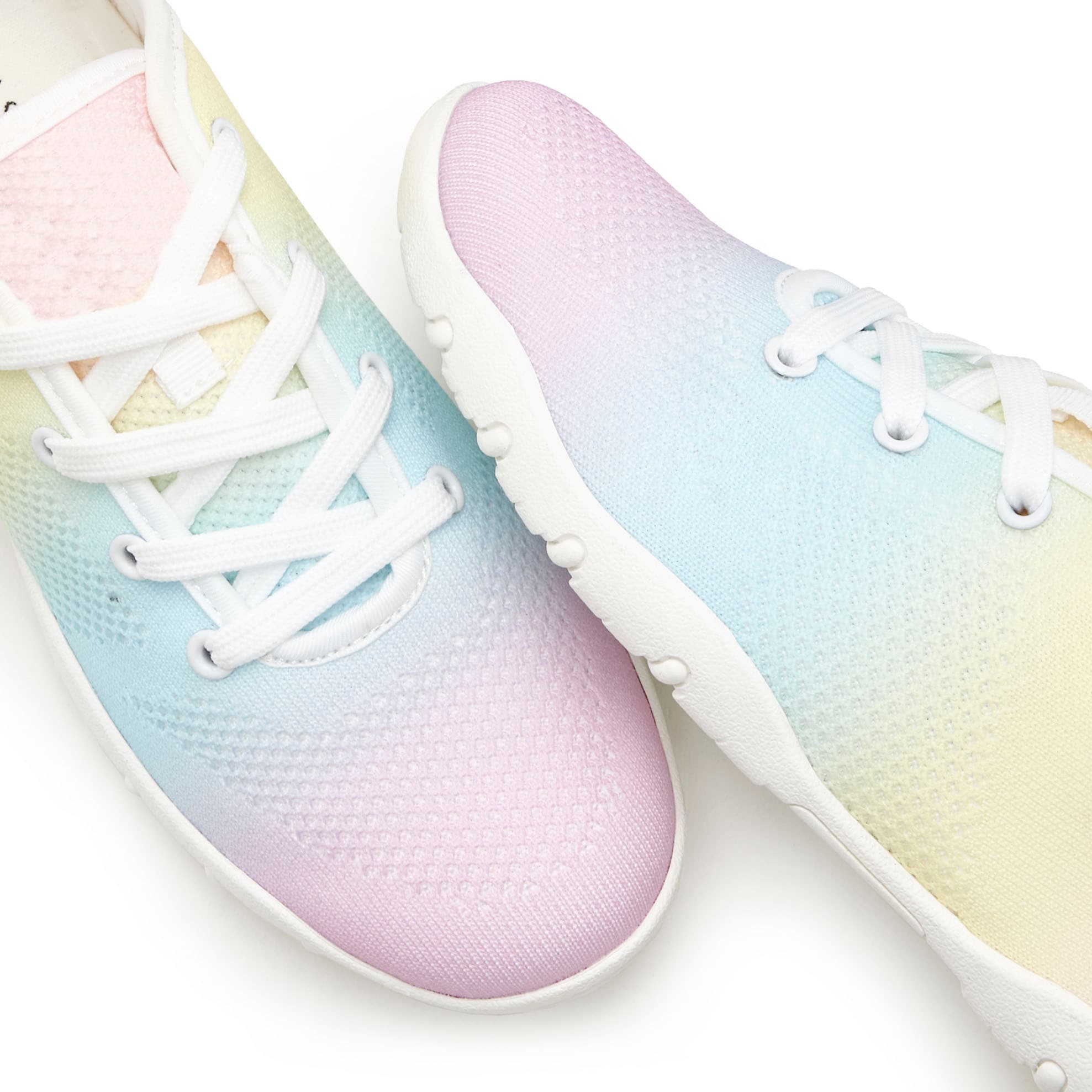 Vivance Sneaker »Schnürhalbschuh,«, mit leichter Sohle und modischem Farbverlauf VEGAN