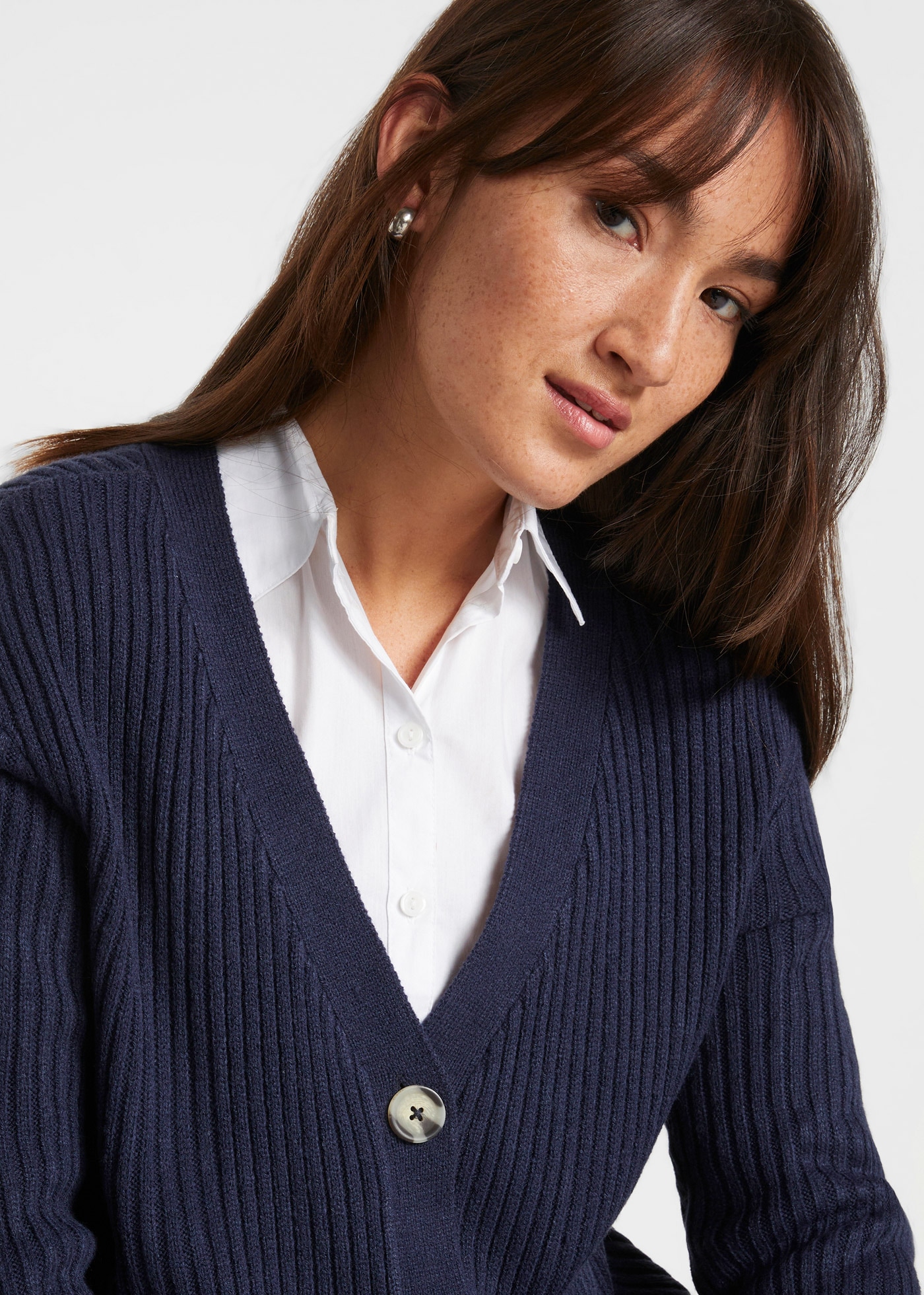 bonprix Strickjacke lockere Passform, Ripp-Optik, unifarben, mit 3-Knopf-Verschluss