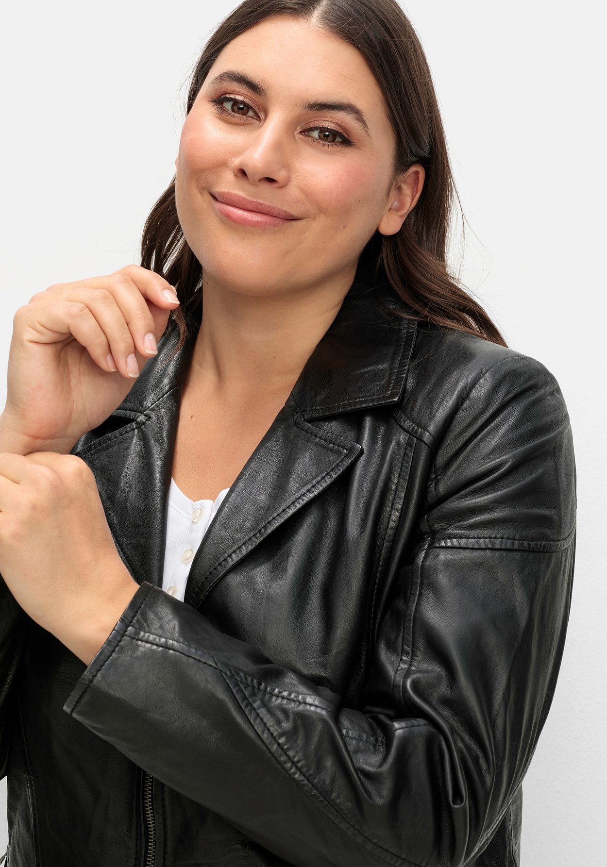 Sheego Lederjacke »Lederjacke aus Lammnappa, mit Reverskragen«