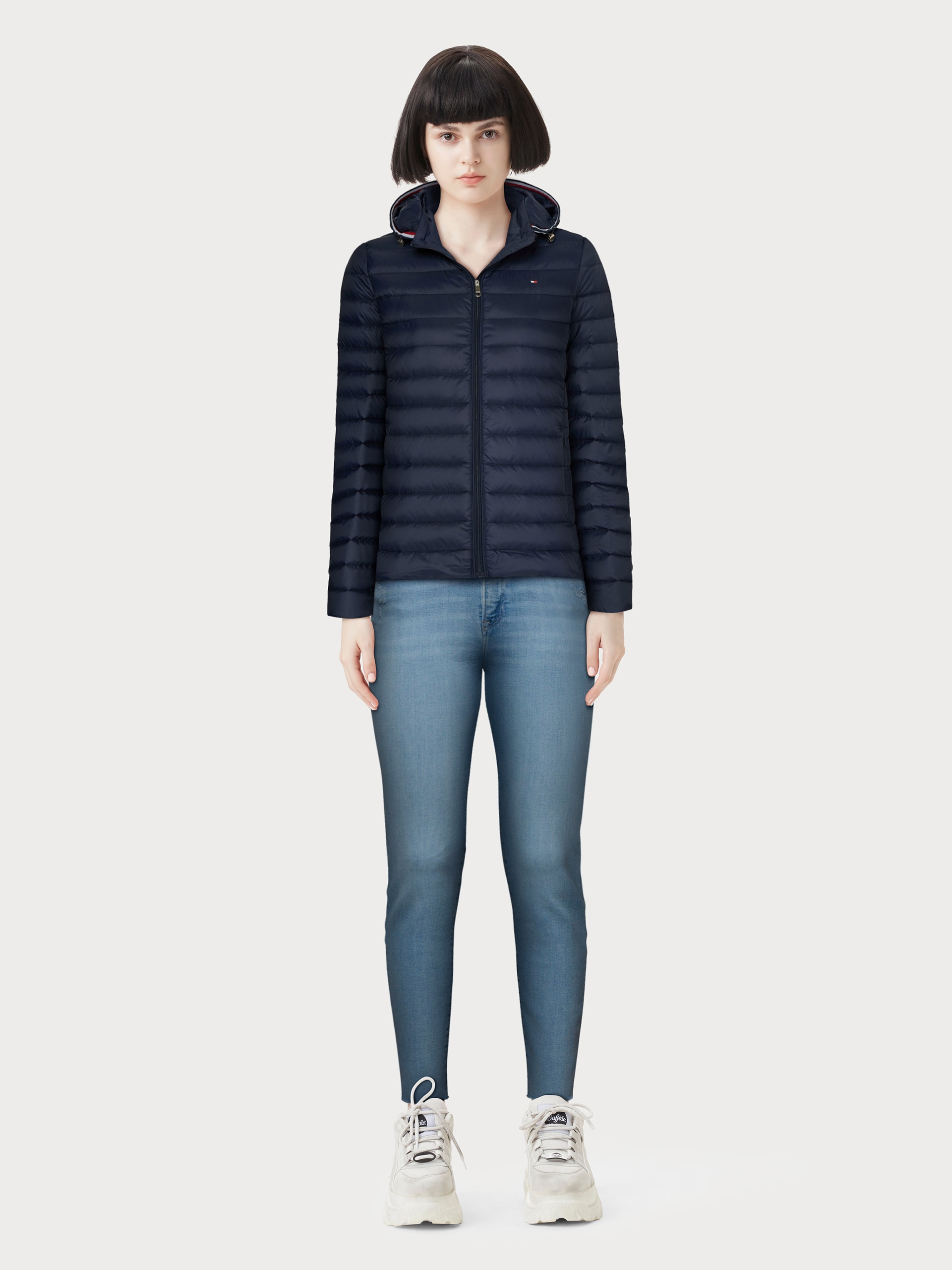 Hilfiger Kapuze, mit Tommy JACKET«, Kapuze, bei Premium Steppjacke mit »HERITAGE Quality LW fixierter