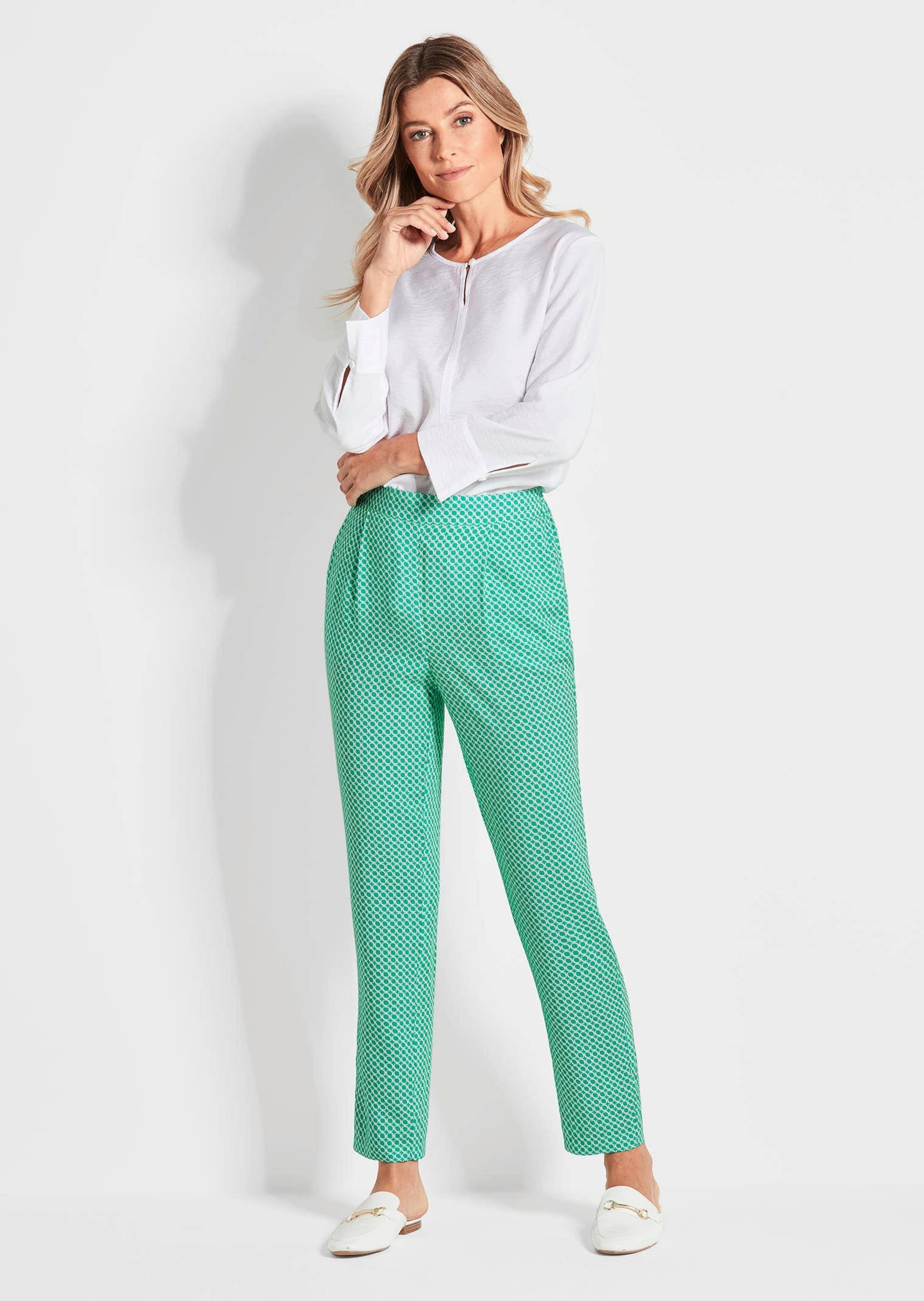 GOLDNER Stoffhose »Kurzgröße Karottenhose SARA, Viskose«