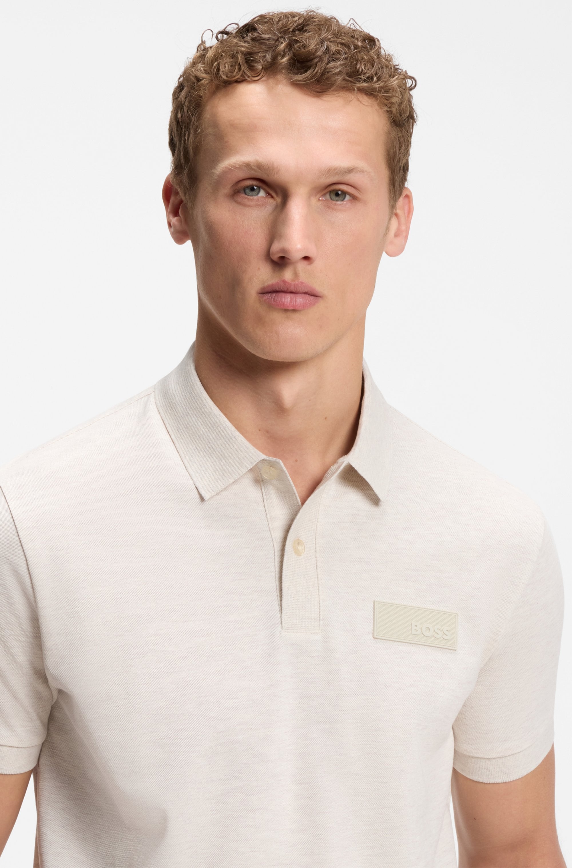 BOSS GREEN Poloshirt »Paddy Logo Patch Regular Fit« atmungsaktive Piqué-Webstruktur, Flachstrickkragen, gerader Schnitt