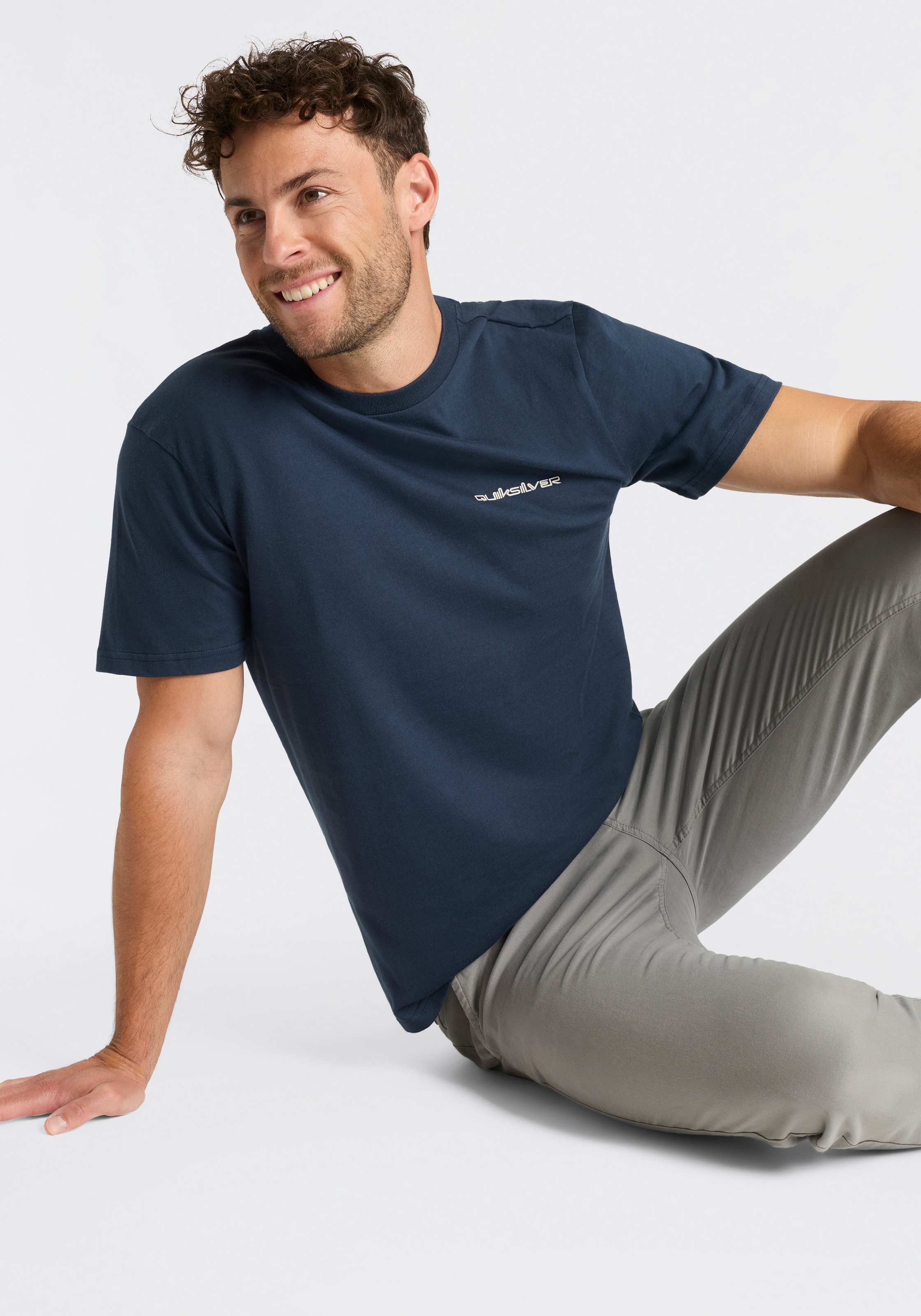 Quiksilver T-Shirt »LIGHT WAVES OFF COURSE SHORT SLEEVE PACK« 2 2er-Pack, Kurzarm-Design, mit Rundhalsausschnitt, aus Jersey
