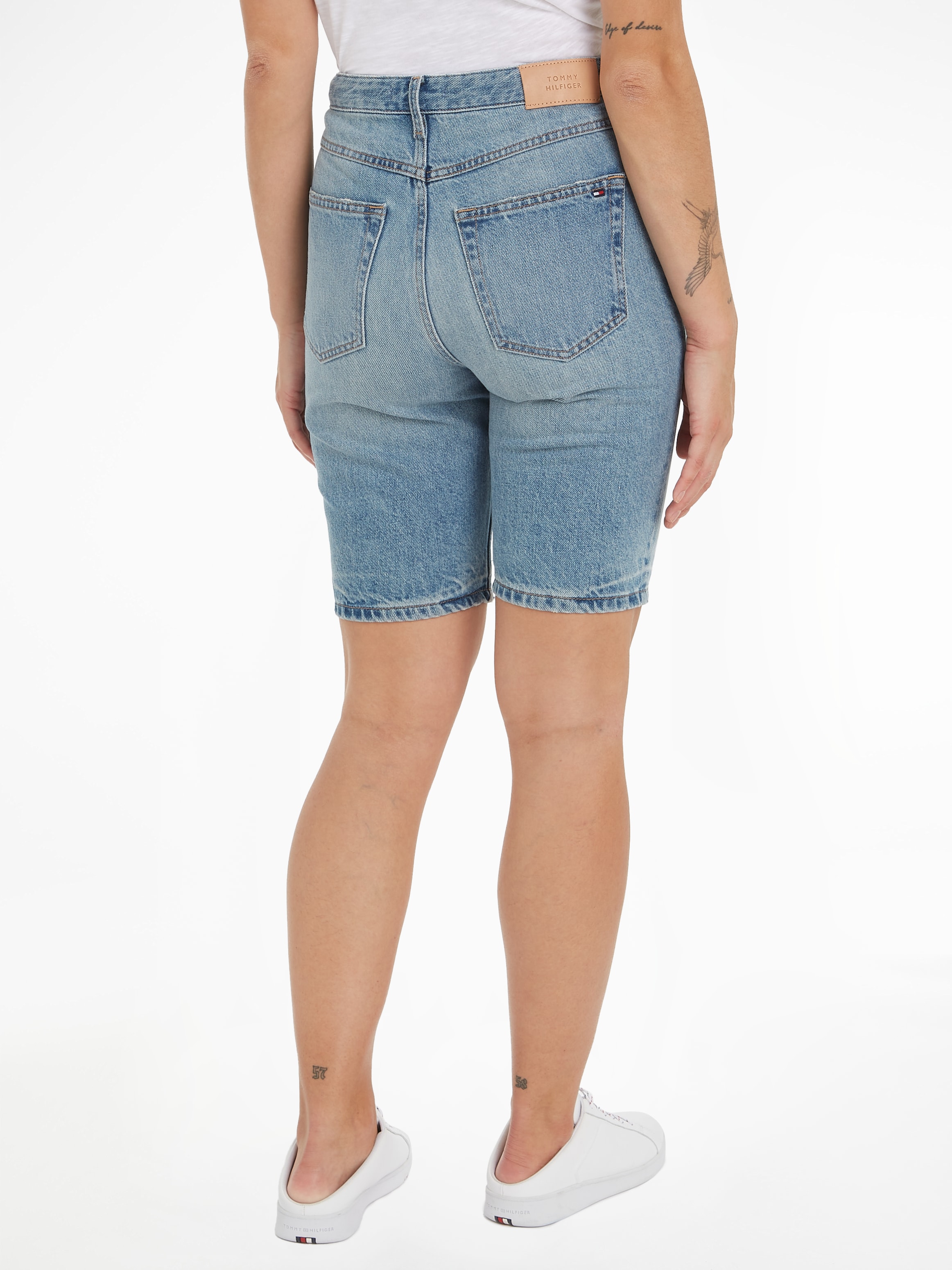 Tommy Hilfiger Shorts »DNM SLIM SHORT HW ASH WRN«, in heller Waschung