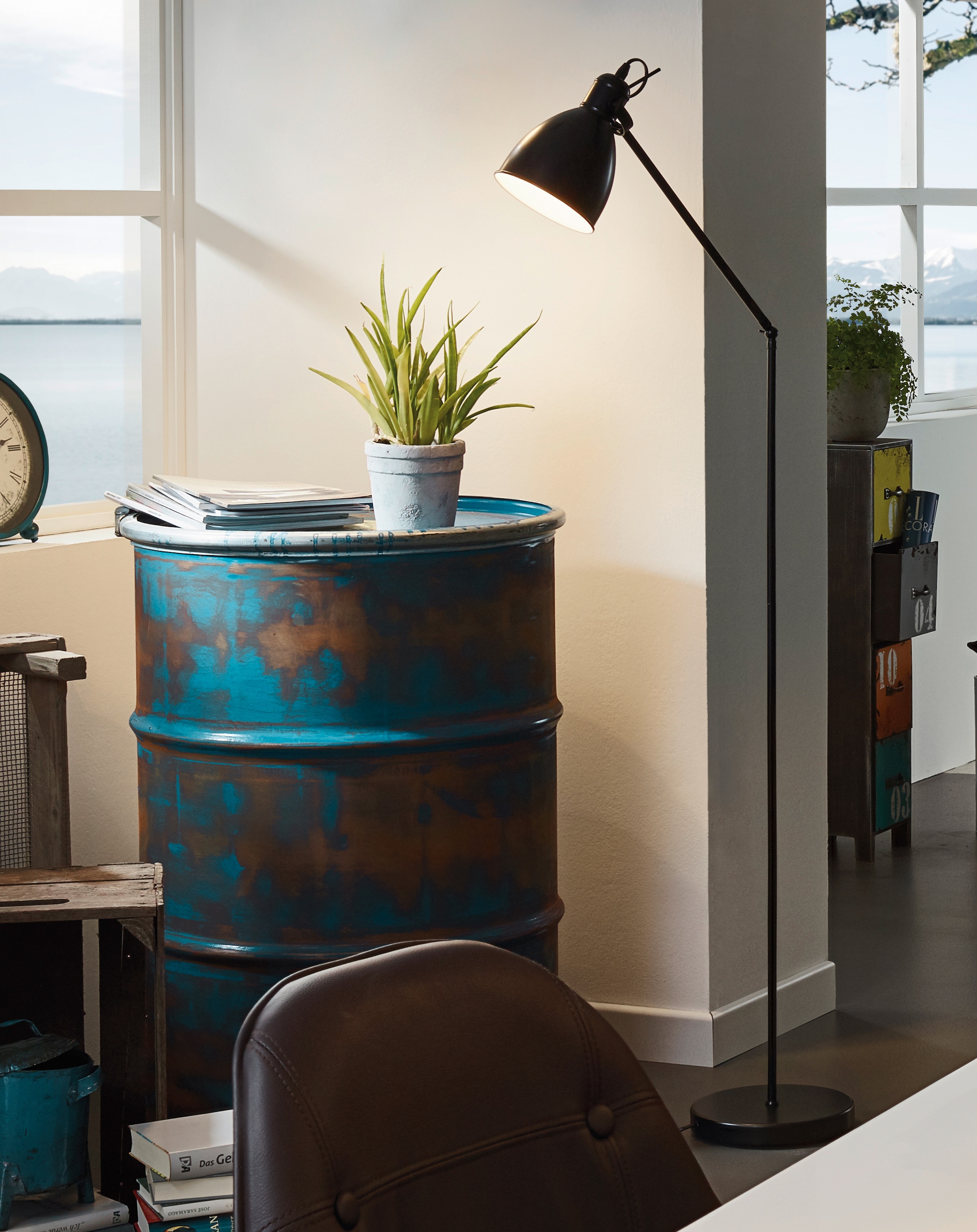 EGLO Stehlampe »PRIDDY Stehleuchte, Standleuchte, Stahl, schwarz, E27, Industrial« E27 Wohnzimmerlampe, Esszimmer, 1 flammig, Retro, Vintage, 137x23cm