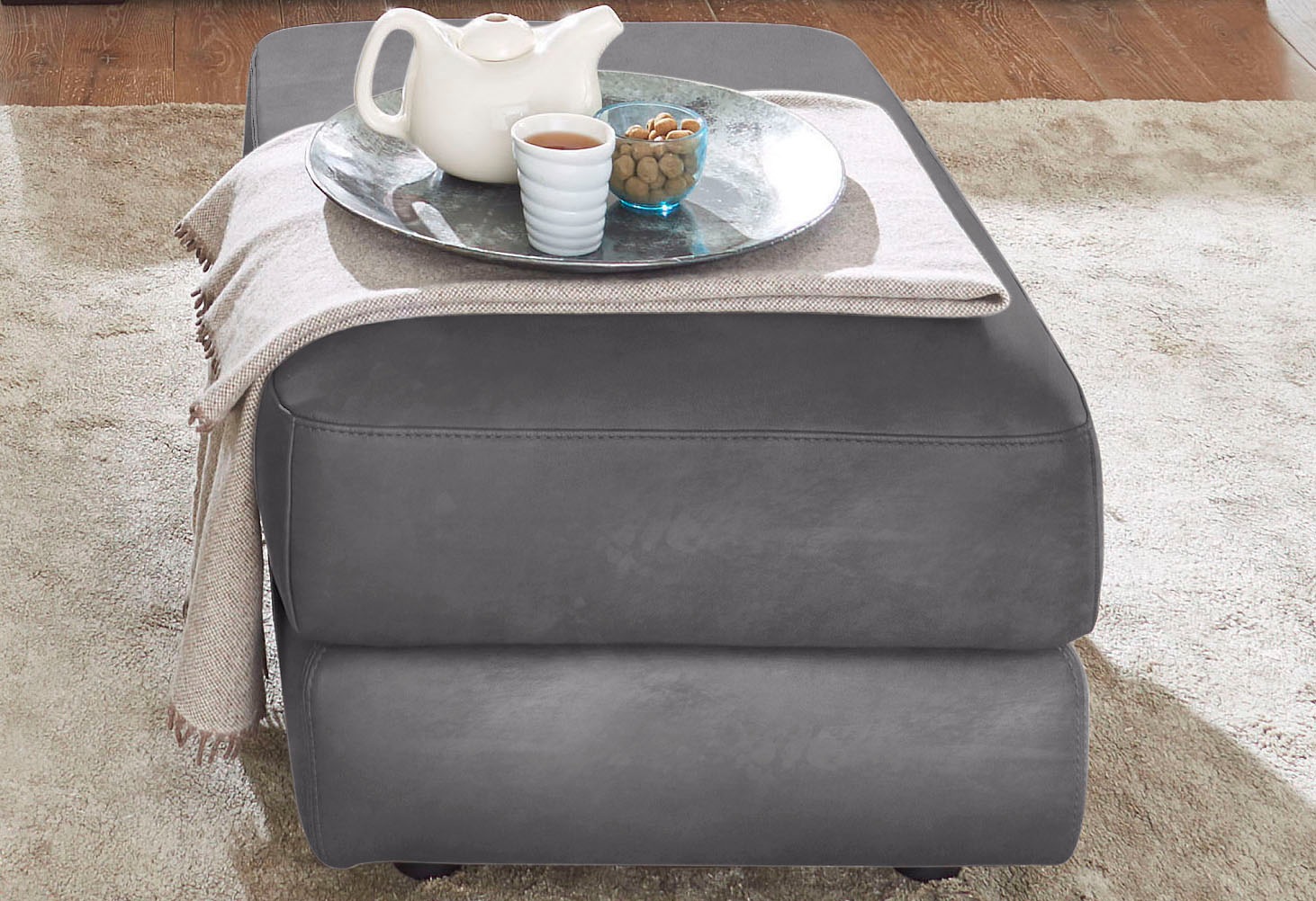 CALIA ITALIA Hocker »Gaia, in edlem Design und mit erstklassigem Sitzkomfort«, aus pflegeleichtem Luxus-Microfaser Ginevra Hydro Care