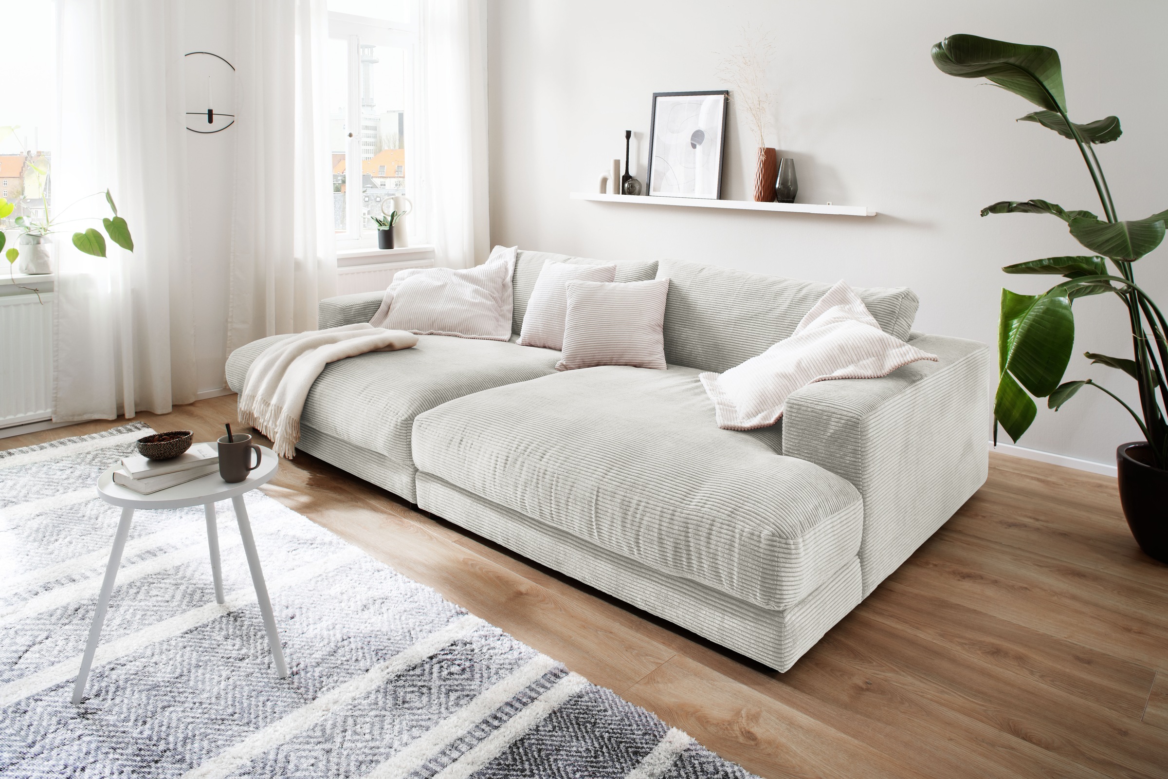 Places of Style Loungesofa »Enisa, B/T/H: 290/170/85 cm«, Zeitloses und stylisches Loungemöbel, Mega-Sofa, Big-Sofa XXL