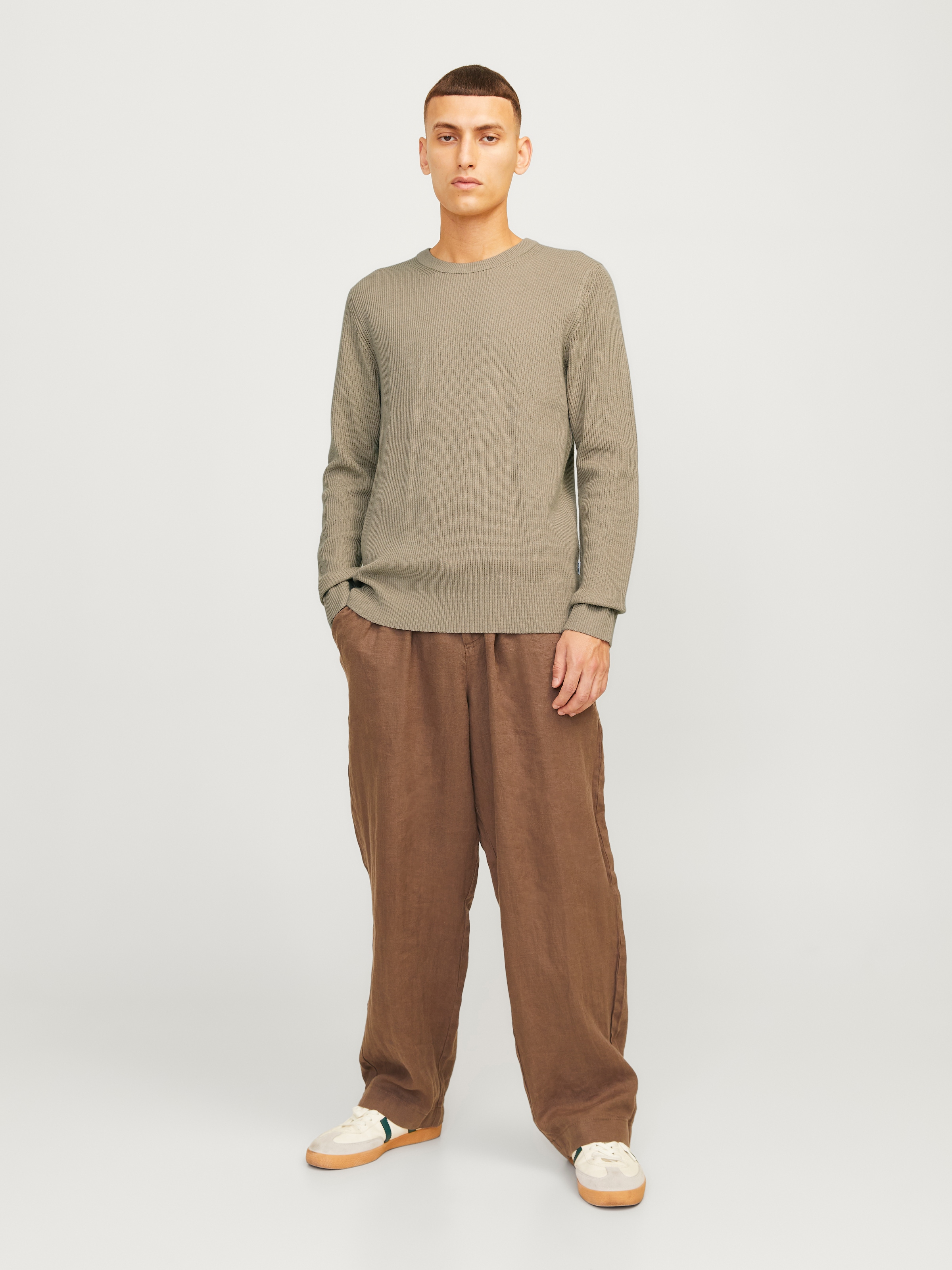 Jack & Jones Rundhalspullover »JJEPERFECT – Pullover mit pflegeleichter Qualität, Structure Fit« unifarben, modisch, regular fit, Strick, Rundhals