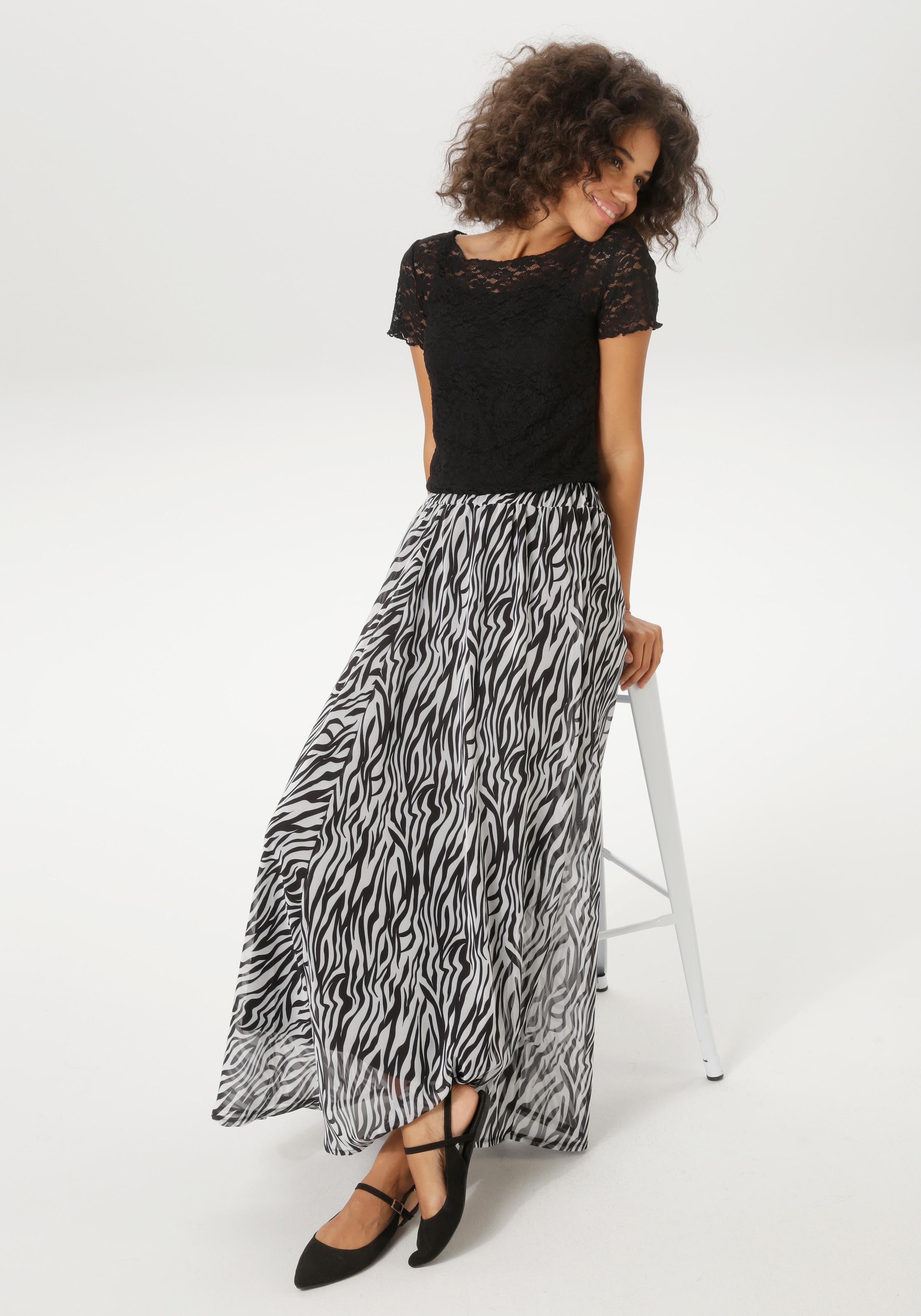 Aniston CASUAL T-Shirt aus floraler Häkelspitze - NEUE KOLLEKTION