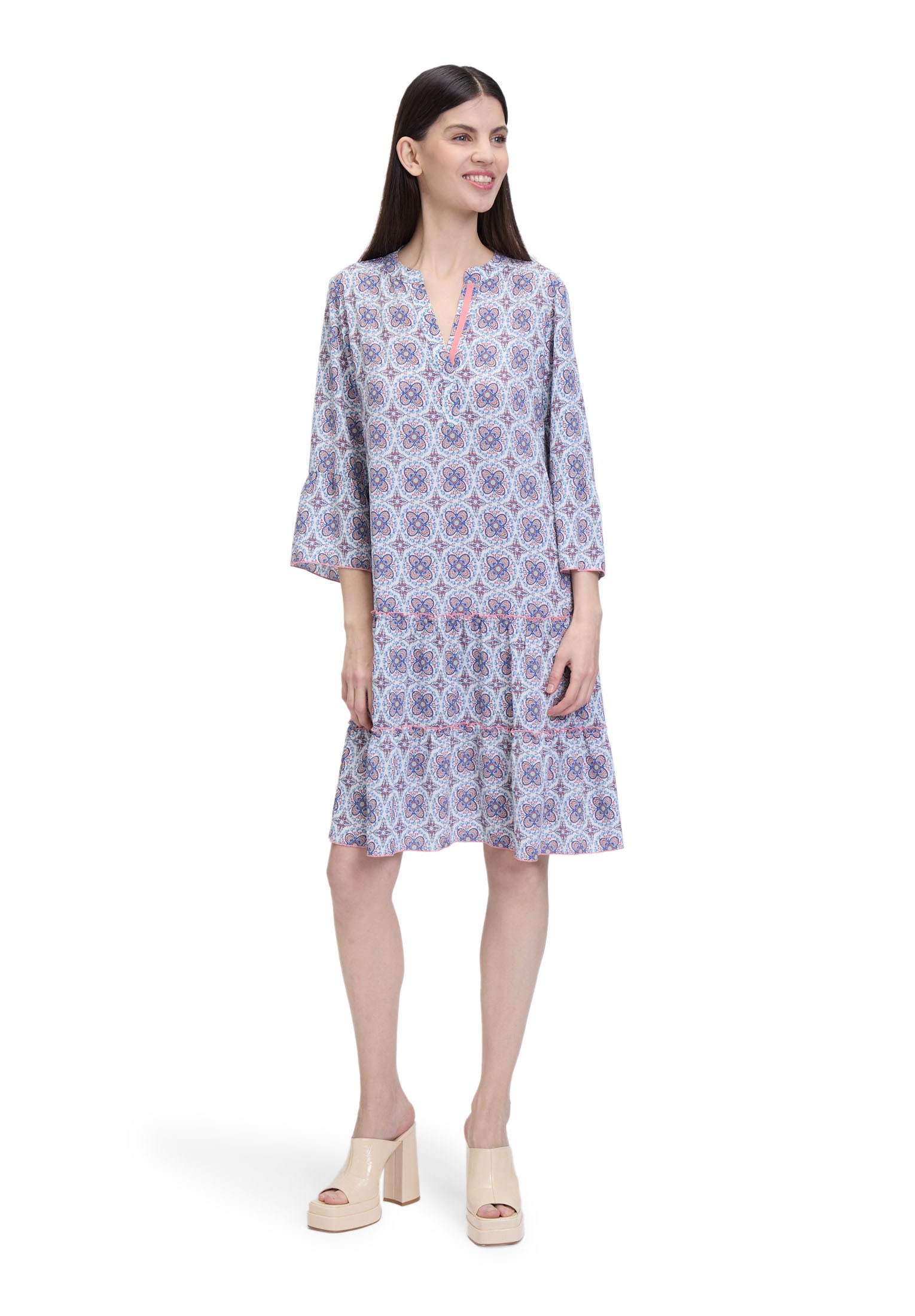 Cartoon Bodykleid »Casual-Kleid mit Stufen«