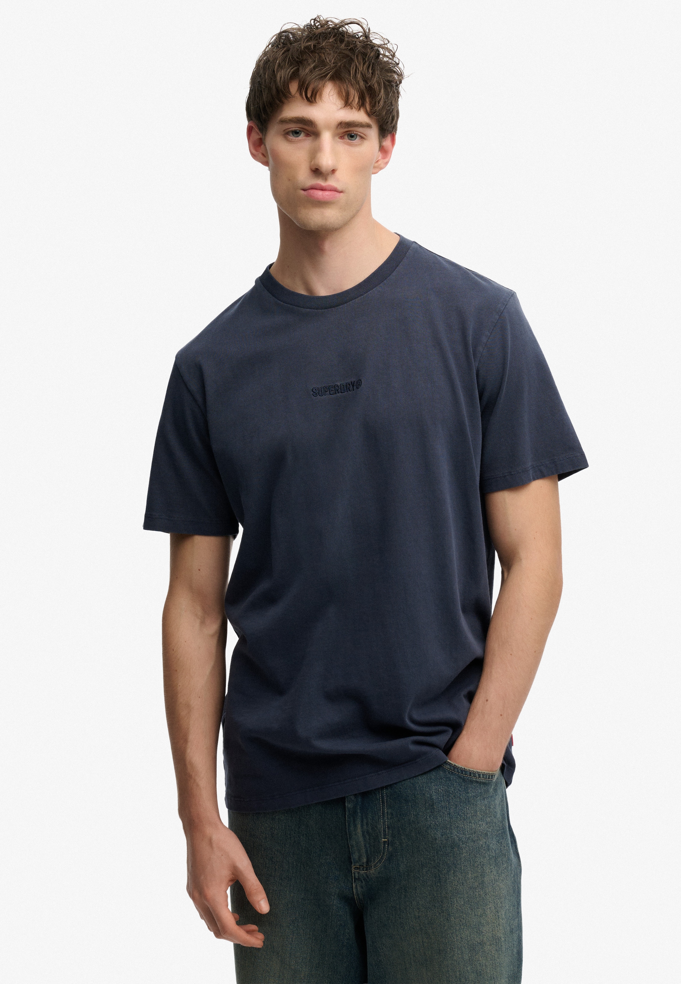Superdry Rundhalsshirt »MICRO LOGO T SHIRT« Loose Fit, aus Baumwolle und Single Jersey, mit Print, hüftbedeckend