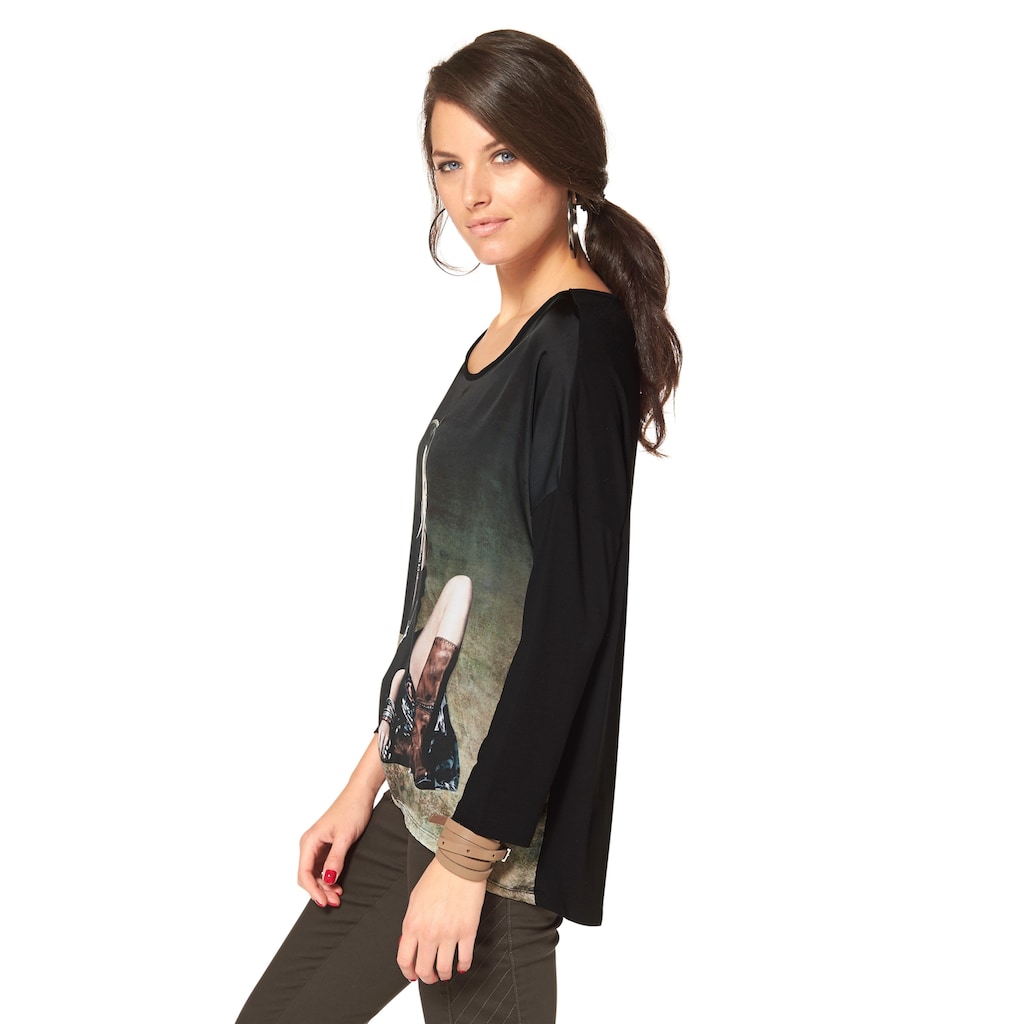 Aniston CASUAL Langarmshirt, mit femininem Frontdruck