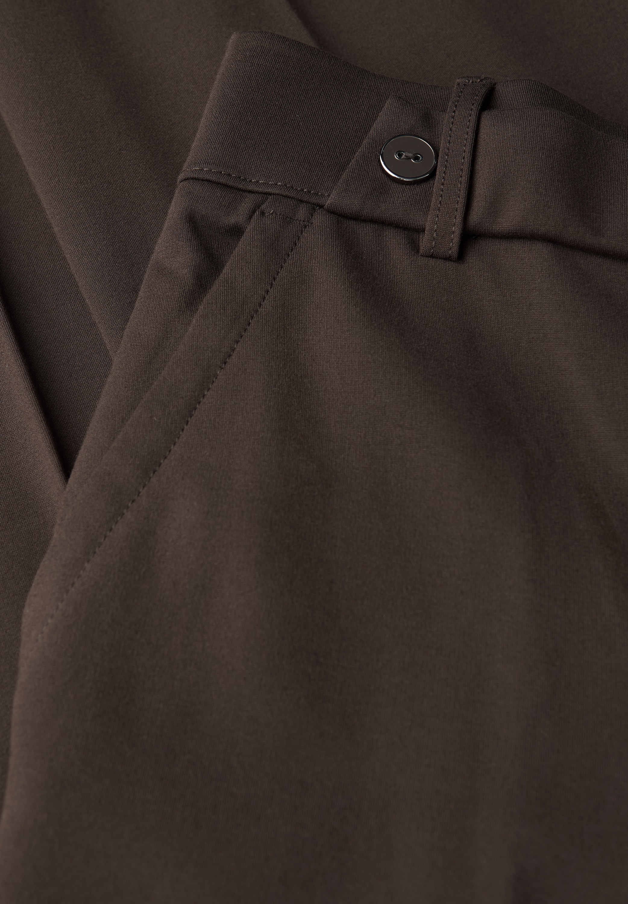 STREET ONE Stoffhose, mit Galonstreifen und aus Viskose mit Elasthan