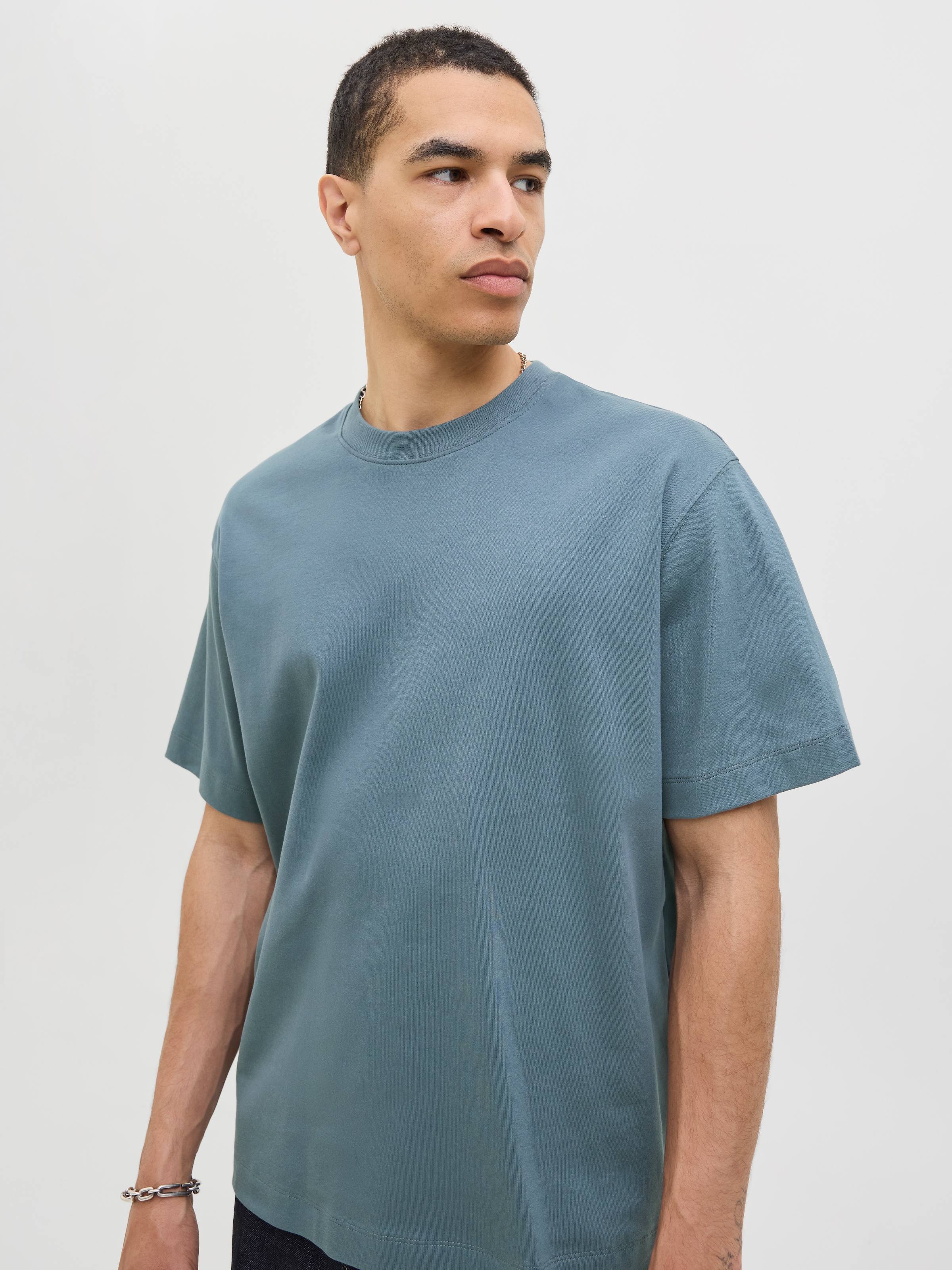 Jack & Jones Rundhalsshirt »JJEURBAN EDGE TEE SS O-NECK NOOS«, mit Rundhalsausschnitt