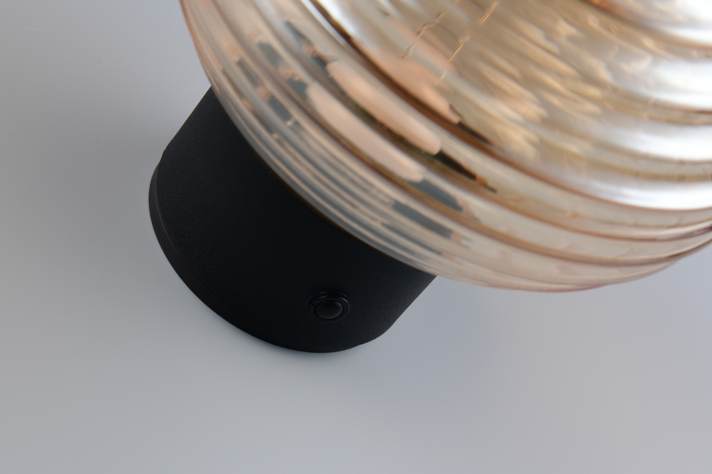 REALITY Leuchten LED Wandleuchte »EARL, runde Akku Wandlampe mit Touchdimmer, USB-Anschluss Ø 15,5cm« LED-Board 1 Stk. Warmweiß Akku Wandlampe Glasschirm, einfache Wandbefestigung, Tiefe 15 cm