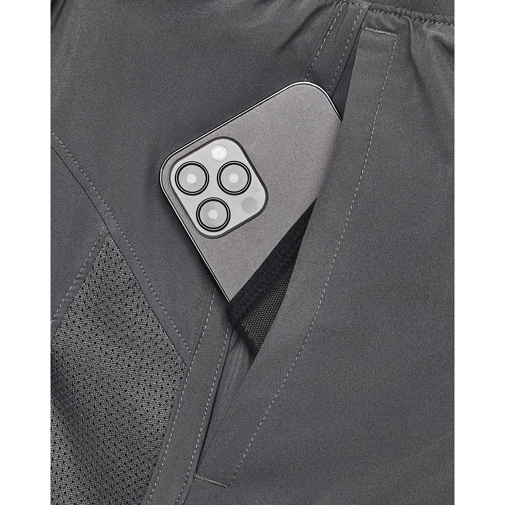 Under Armour® Shorts »UA LAUNCH 5'' SHORTS«  sportlicher Stil, für intensive Workouts und Fitnessaktivitäten