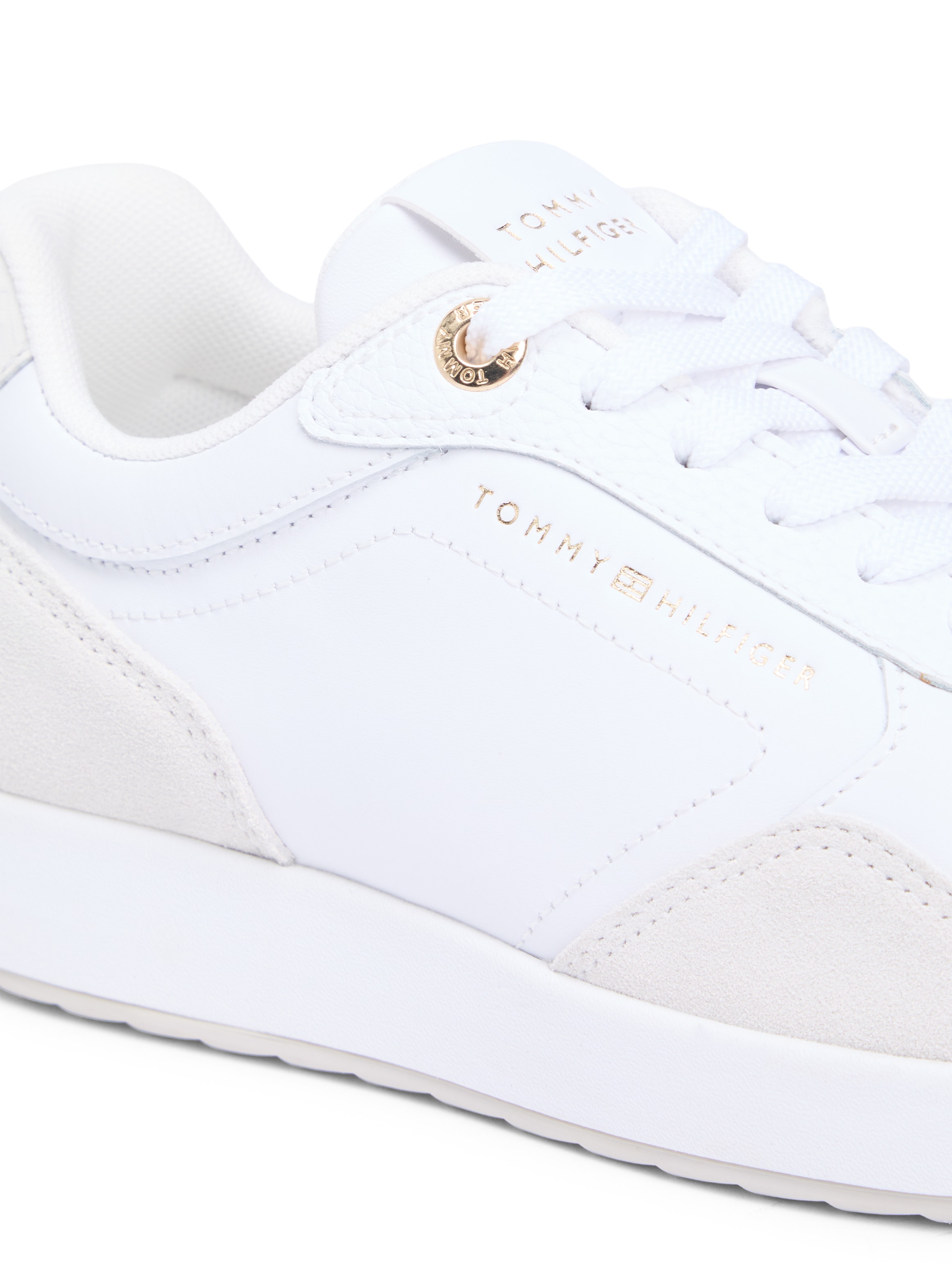 Tommy Hilfiger Plateausneaker »MONOGRAM MIX MATERIAL RUNNER«  , Freizeitschuh, Halbschuh, Schnürer mit seitlichem Logoschriftzug