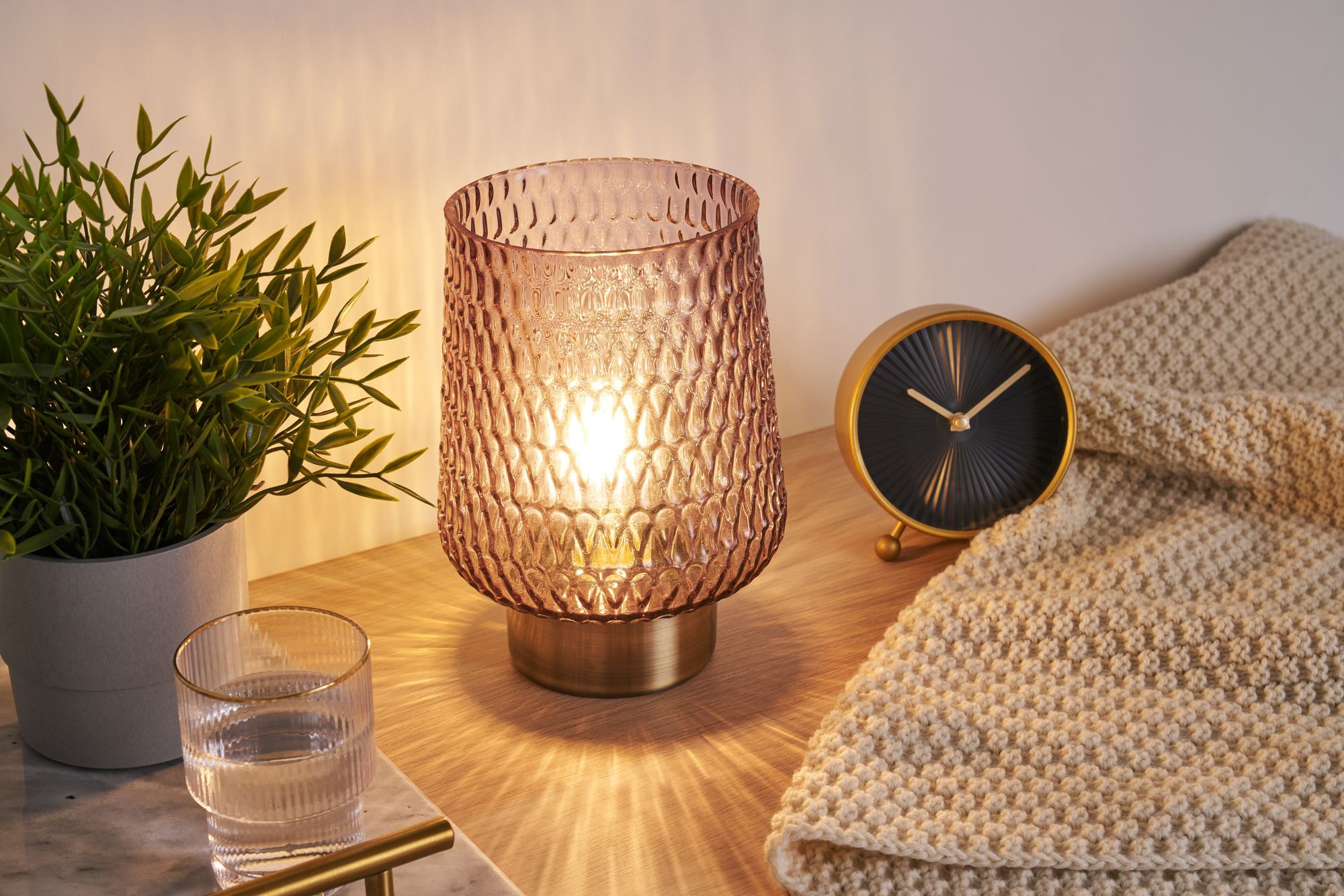 Pauleen Tischleuchte »Sparkling Glamour«, 1 flammig, Leuchtmittel E27 | Leuchtmittel wechselbar, E27, Batterbiebetrieben, Timerfunktion, Windlicht