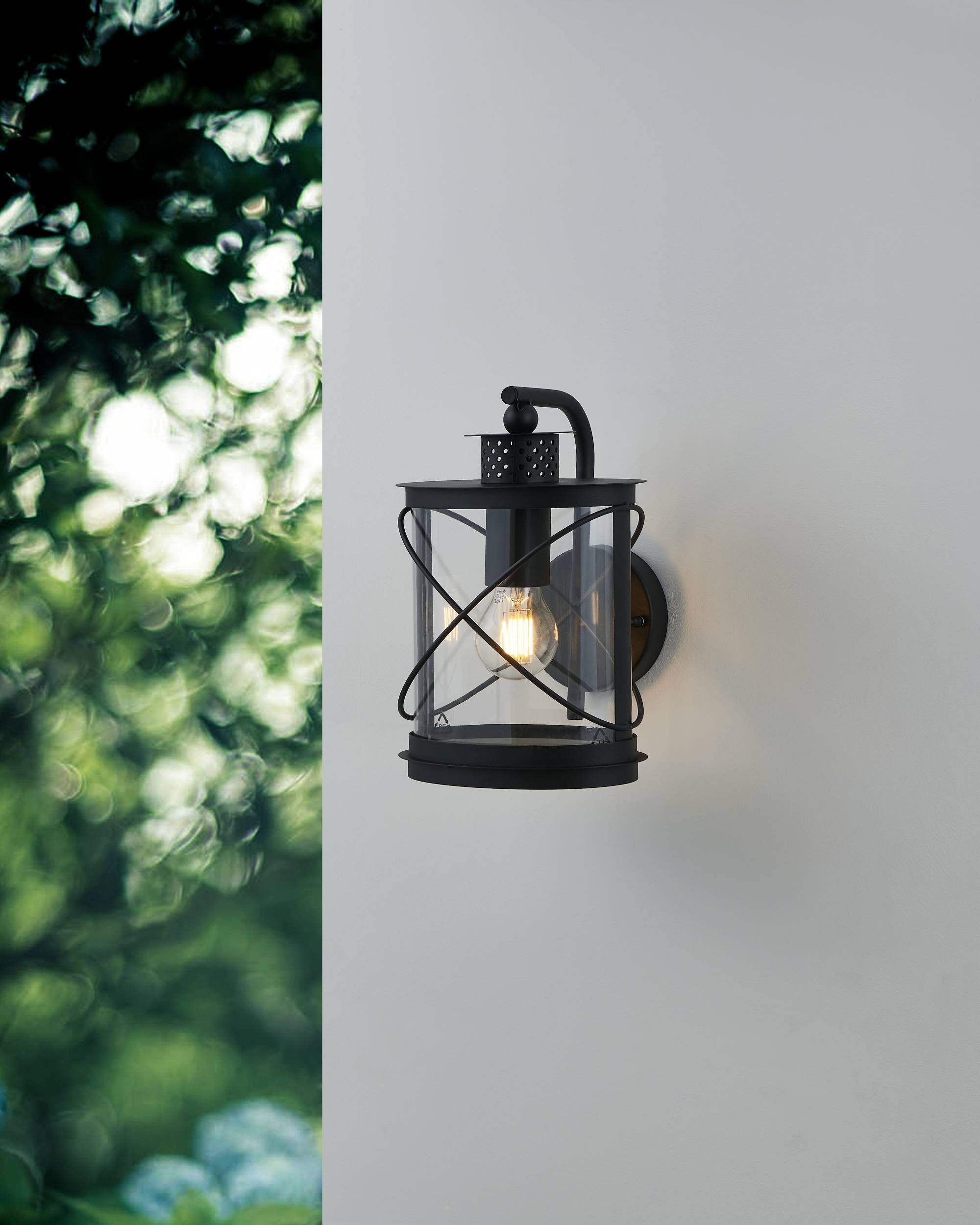 EGLO Wandleuchte »Hilburn Außen-Wandlampe, Außenleuchte, schwarz, E27, IP44, Lampe« E27 1 Stk. Außenleuchte, Wandleuchte aus Stahl und Kunststoff, E27, IP44