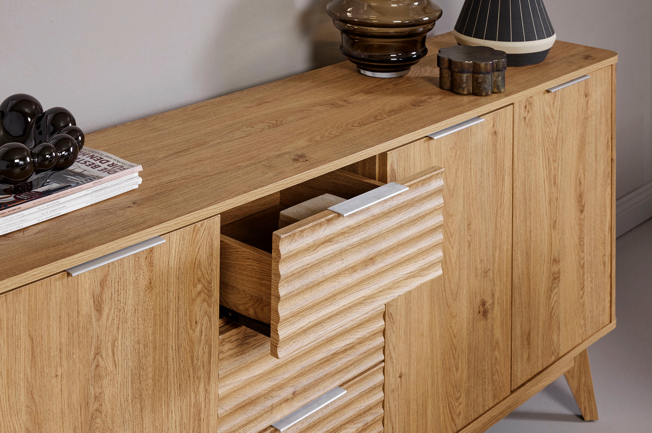 Jahnke Sideboard »WAVE SB 170« 1 Stk. tlg. Sideboard, 3 Schubladen + 3 Türen, Wellendesign, Breite 169,5 cm