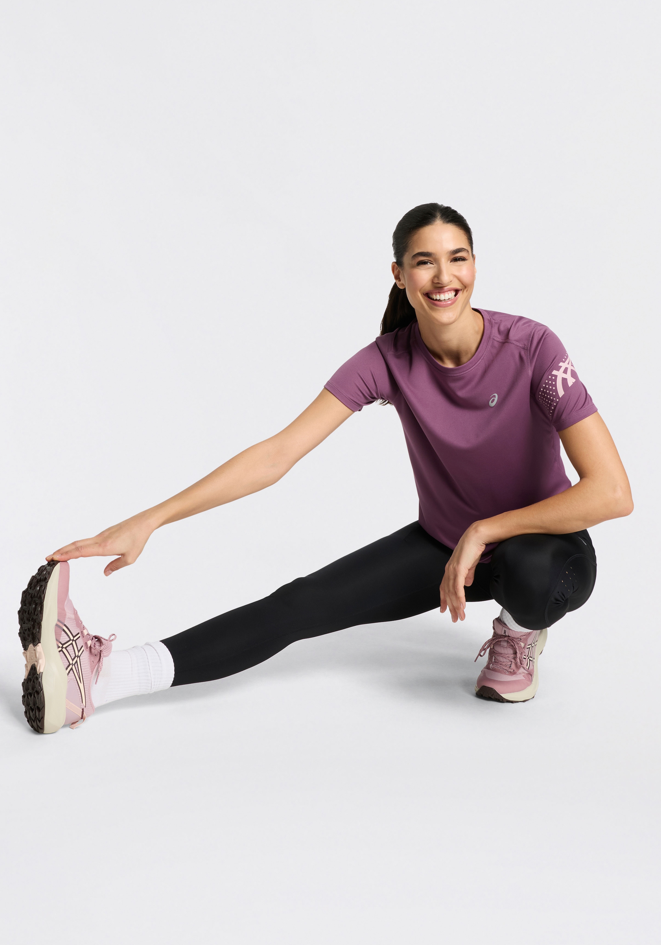 Asics Lauftights »ROAD HIGH WAIST TIGHT«  mit mehreren Taschen, elastisches Schlaufensystem, schnell trocknend