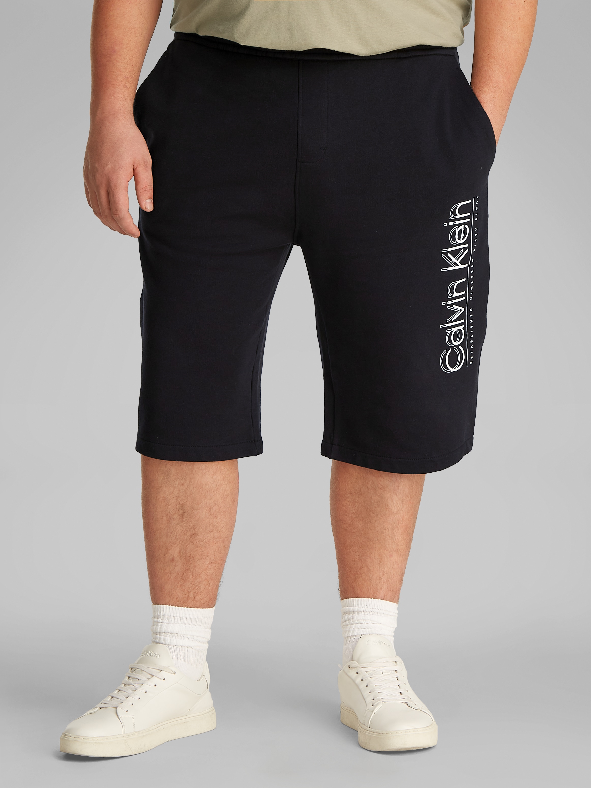 Calvin Klein Big&Tall Shorts »BT_CP-DOUBLE LOGO SWEATSHORTS«, in großen Größen