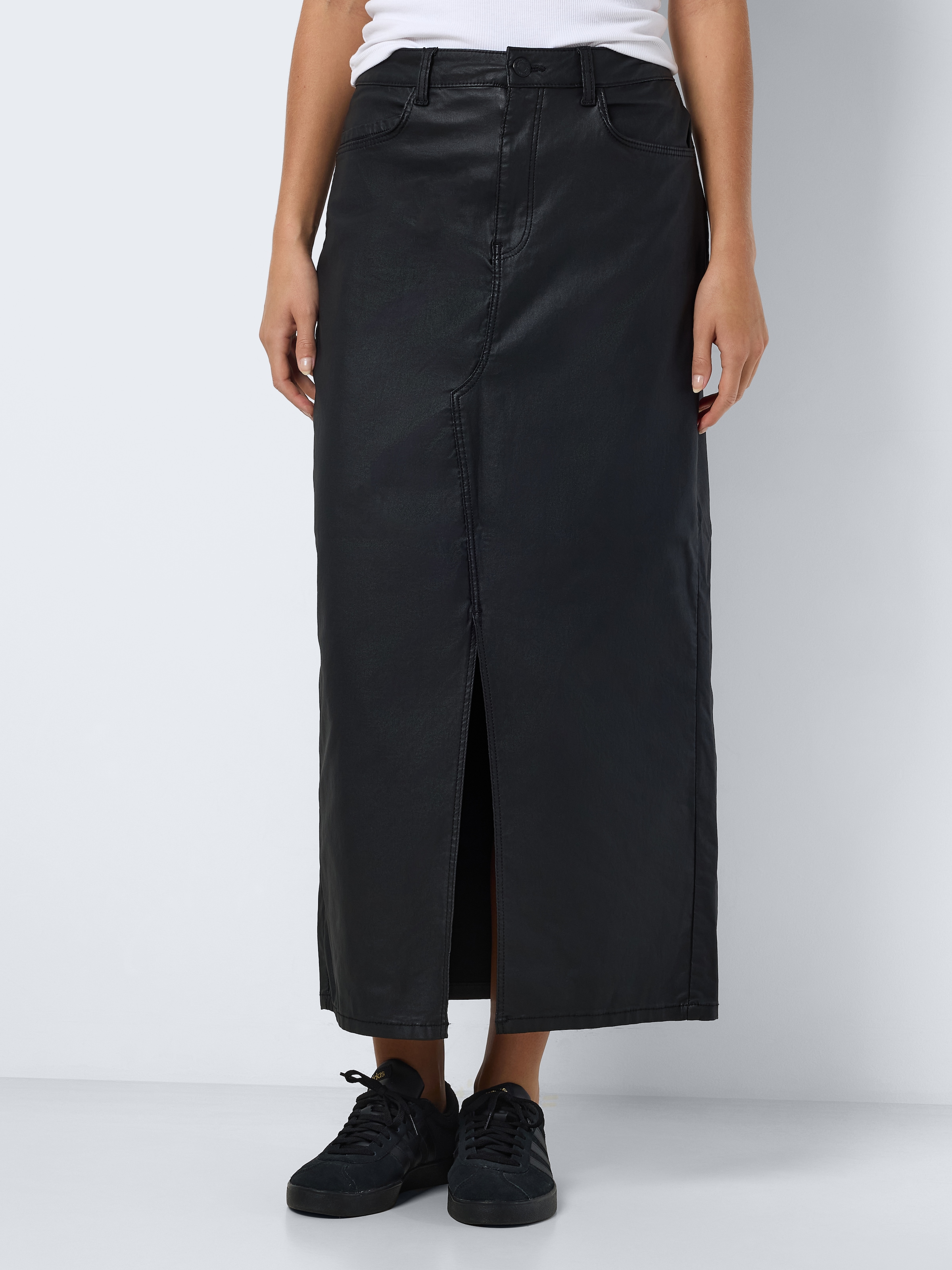 Noisy may Lederimitatrock »NMKATH NW SLIT LONG SKIRT COATED BL NOOS«