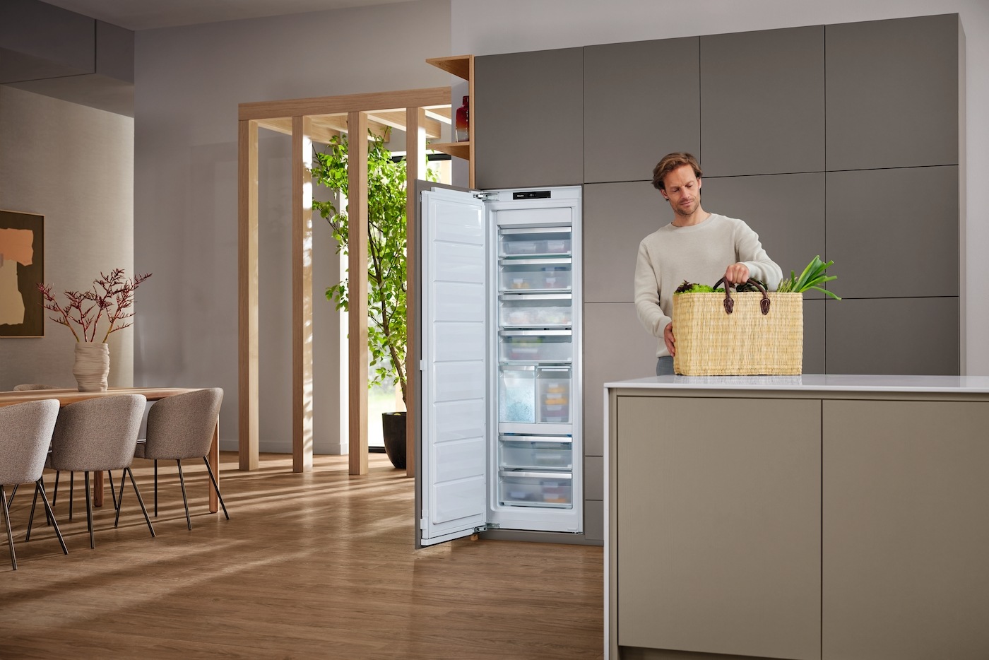 Miele Einbaugefrierschrank »FNS 7794 D L«, 177 cm hoch, 55,9 cm breit