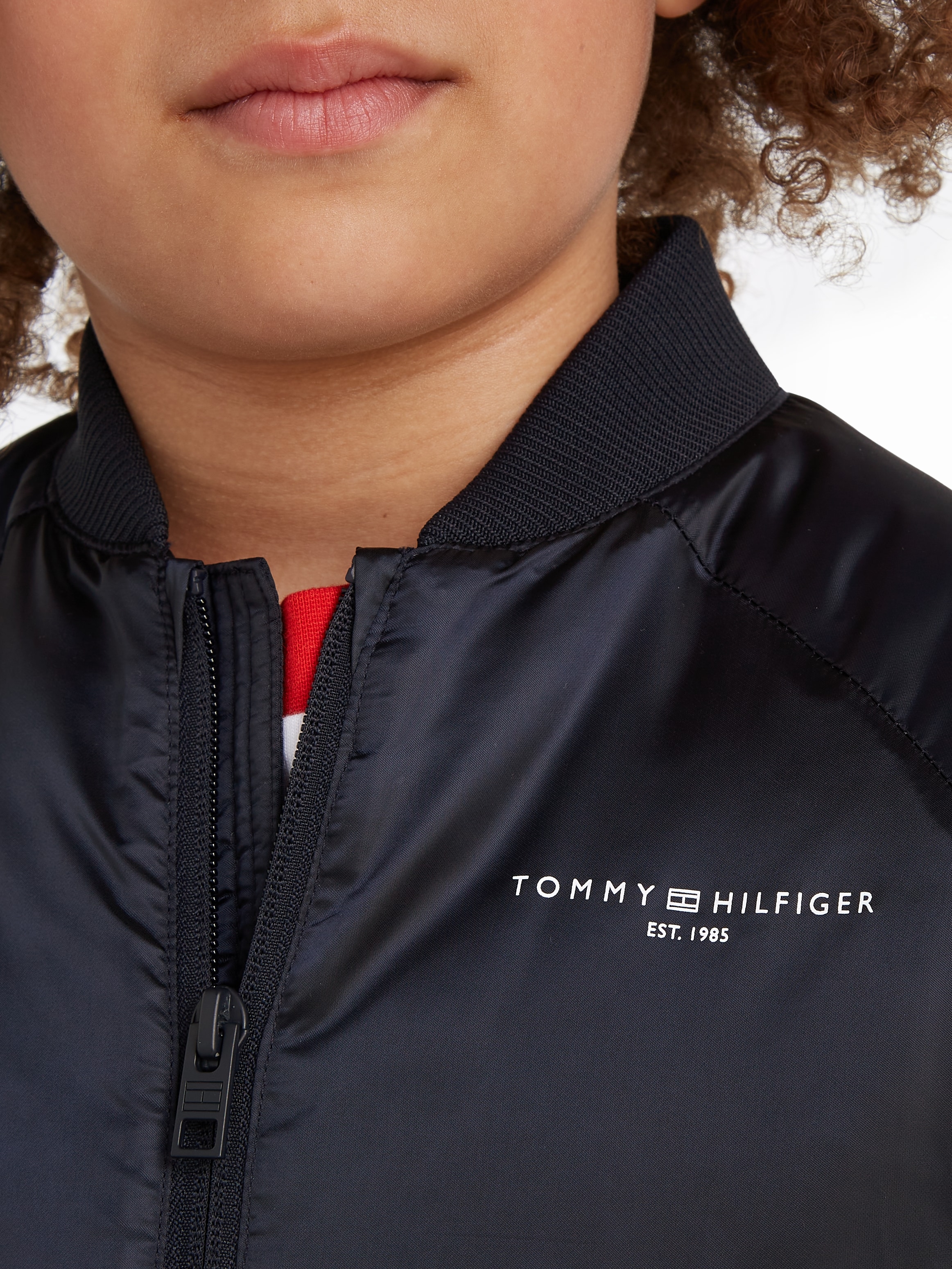 Tommy Hilfiger Bomberjacke »ESSENTIAL BOMBER«, in glänzender Optik