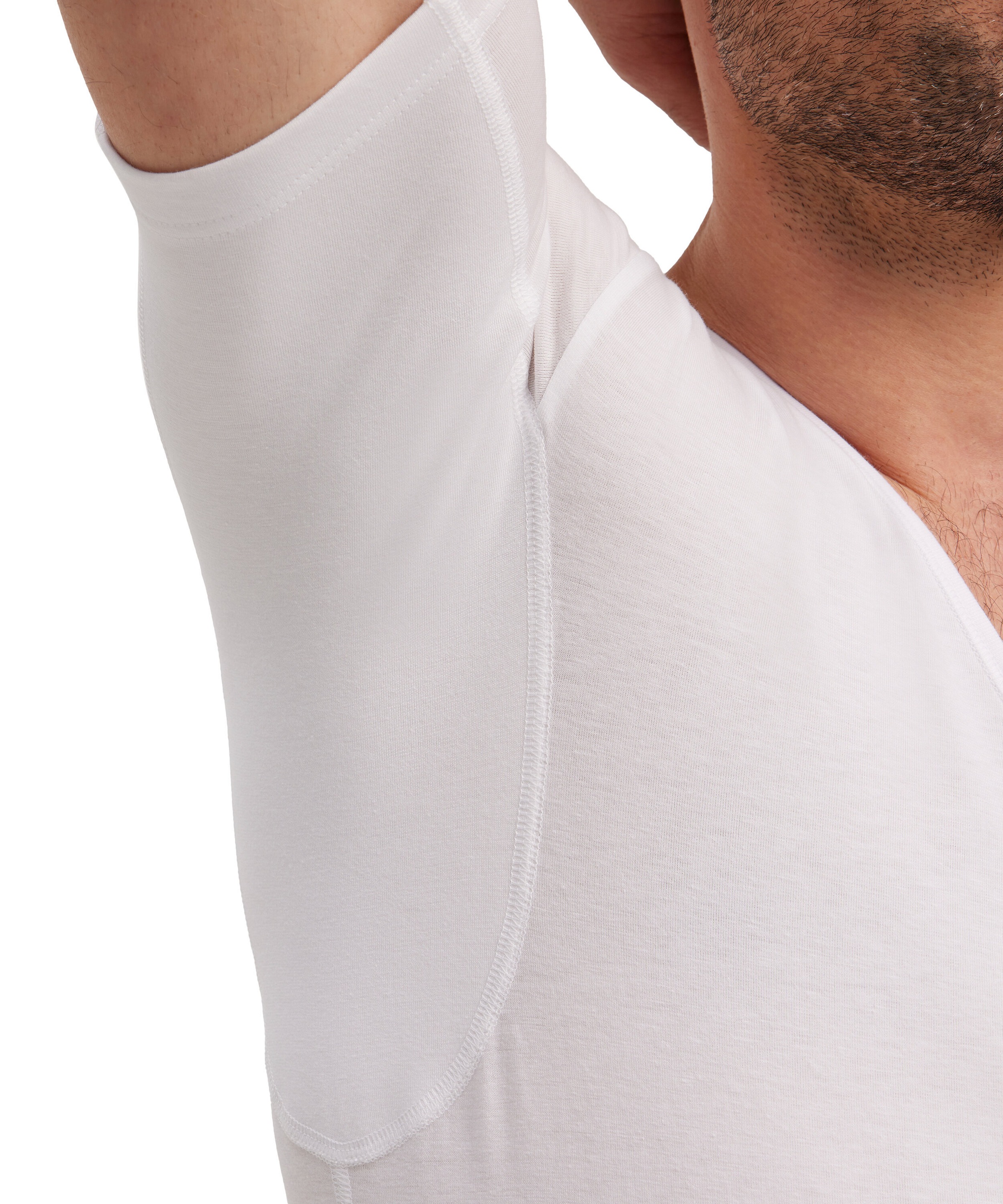 FALKE T-Shirt »Daily Climate Control« tiefer V-Ausschnitt, kurzarm, Cotton-Mix