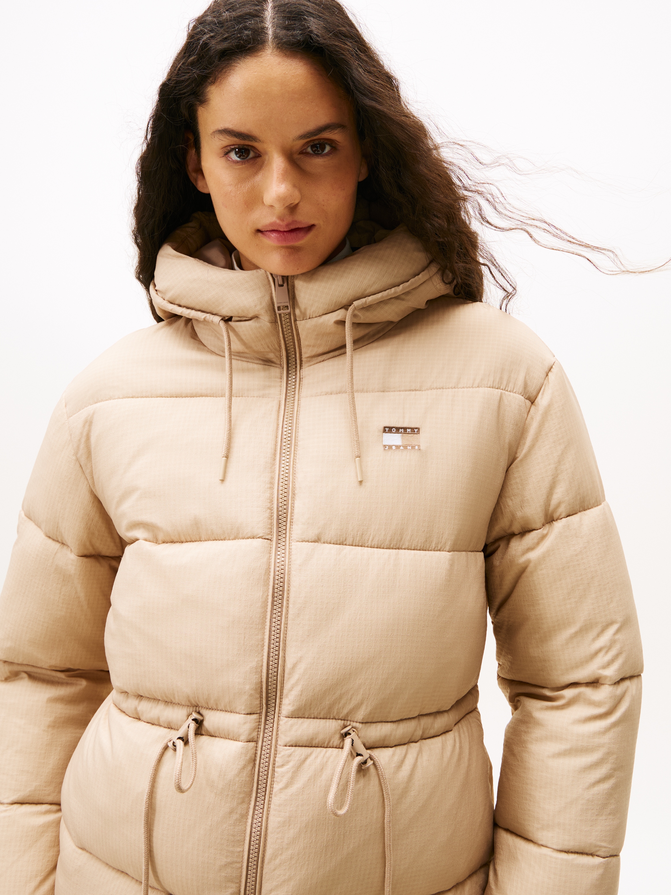 Tommy Jeans Steppjacke »TJW HOODED MIDI PUFFER JACKET« mitKapuze